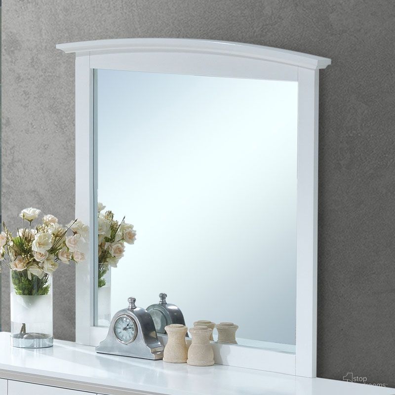 The appearance of G5490 Mirror (White) designed by Glory in the transitional interior design. This white piece of furniture was selected by 1StopBedrooms from G54 Collection to add a touch of cosiness and style into your home. Sku: G5490-M-Arched Dresser Mirror. Material: Wood.