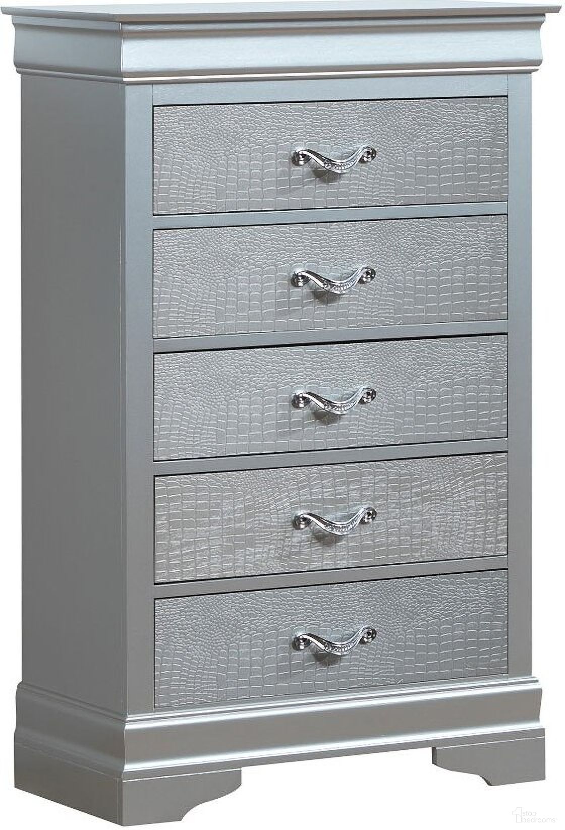 The appearance of G6500 Chest designed by Glory in the traditional interior design. This silver piece of furniture was selected by 1StopBedrooms from G65 Collection to add a touch of cosiness and style into your home. Sku: G6500-CH-Chest. Material: Wood.