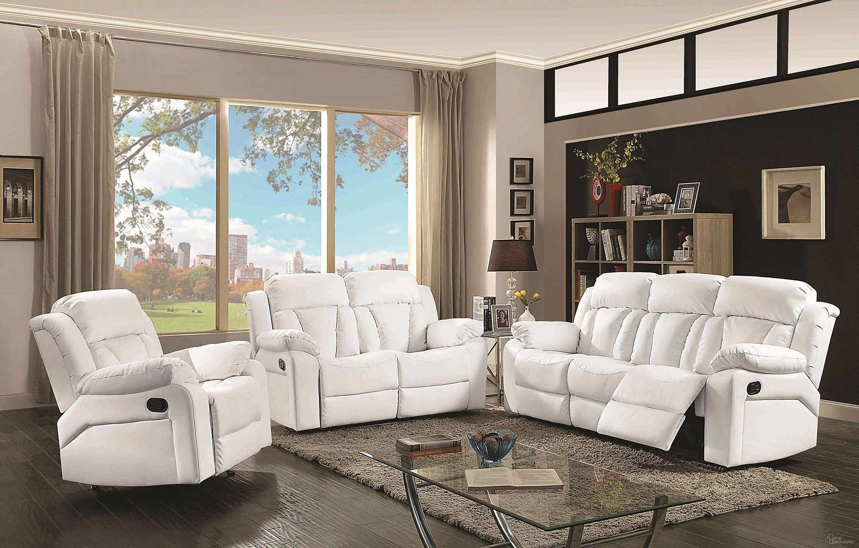 The appearance of G682 Reclining Living Room Set (White) designed by Glory in the modern / contemporary interior design. This white piece of furniture was selected by 1StopBedrooms from G68 Collection to add a touch of cosiness and style into your home. Sku: G682-RS-Reclining Sofa;G682-RL-Reclining Love seat. Material: Leather.