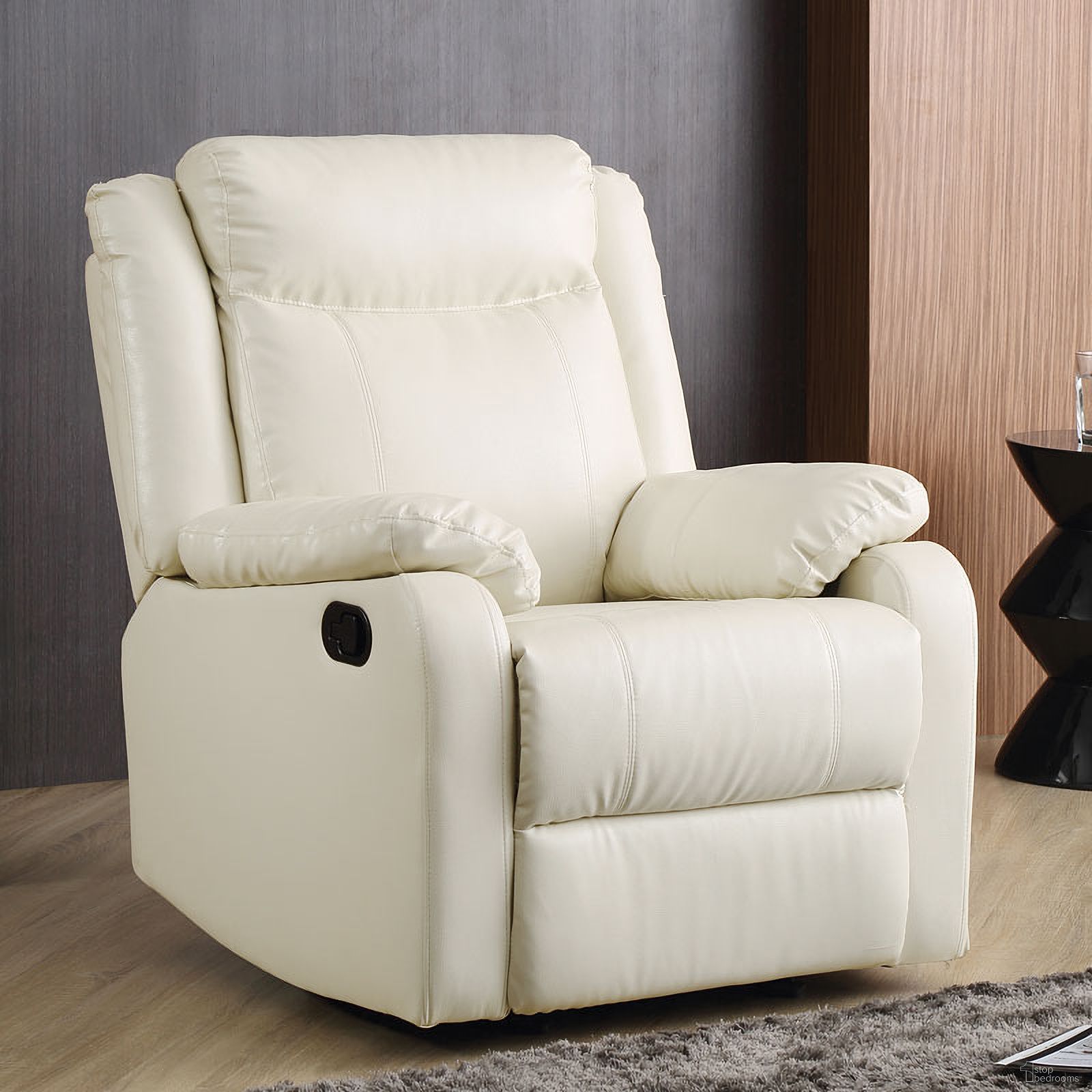 The appearance of G762 Rocker Recliner (Pearl) designed by Glory in the modern / contemporary interior design. This pearl piece of furniture was selected by 1StopBedrooms from G76 Collection to add a touch of cosiness and style into your home. Sku: G762A-RC-Rocker Recliner. Material: Faux Leather.
