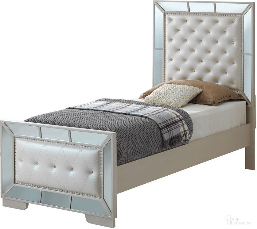 The appearance of G8100A Panel Bed (Full) designed by Glory in the transitional interior design. This pearl piece of furniture  was selected by 1StopBedrooms from G81 Collection to add a touch of cosiness and style into your home. Sku: G8100A-FB Box 1;G8100A-FB Box 2;G8100A-FB Box 3. Bed Type: Panel Bed. Material: Wood. Bed Size: Full.