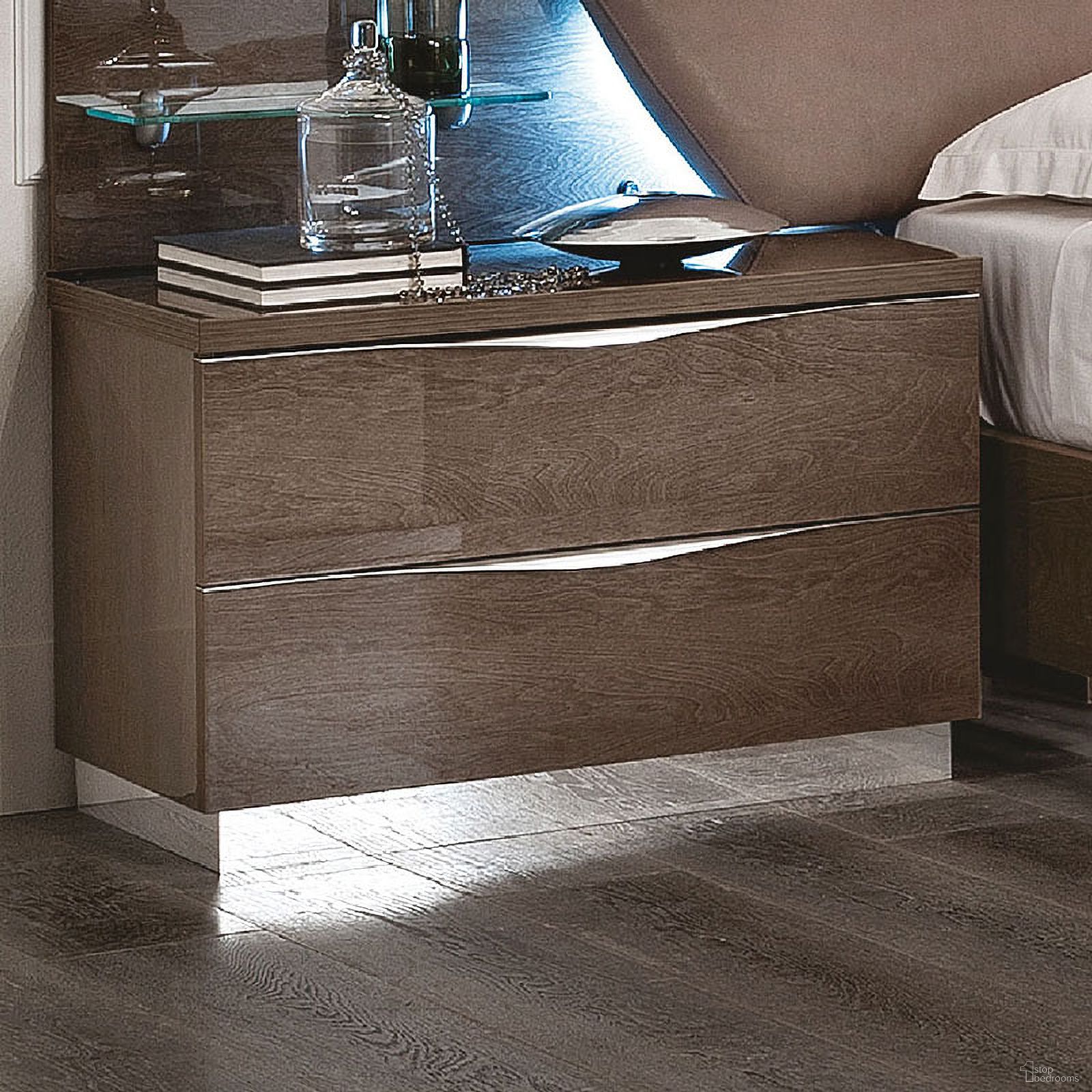 The appearance of Platinum Maxi Nightstand designed by ESF in the modern / contemporary interior design. This brown piece of furniture was selected by 1StopBedrooms from Platinum Collection to add a touch of cosiness and style into your home. Sku: PLATINUMN/S. Material: MDF.