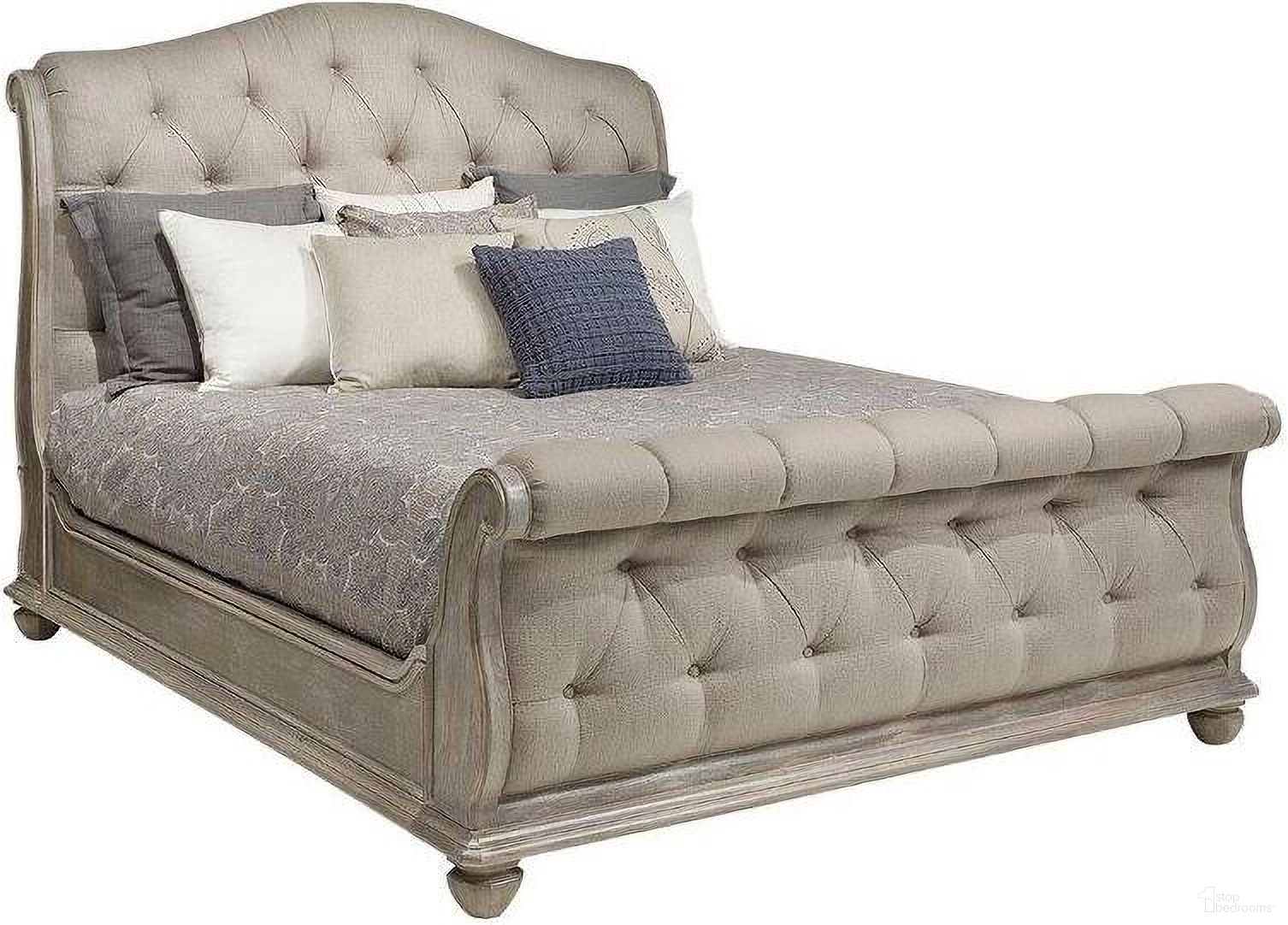 The appearance of A.R.T. Furniture Summer Creek Shoals King Upholstered Tufted Sleigh Bed designed by A.R.T. in the country / farmhouse interior design. This oak piece of furniture was selected by 1StopBedrooms from Summer Creek Collection to add a touch of cosiness and style into your home. Sku: 251126-1303HB;251126-1303FB;251125-1303RS. Bed Type: Sleigh Bed. Bed Size: King. Material: Plywood.