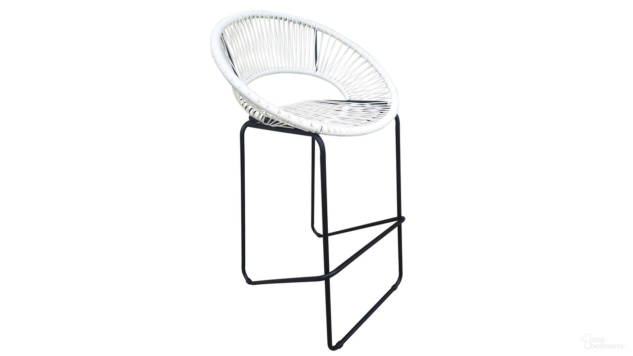 The appearance of Acapulco Bar Chair In White and Black designed by Harmonia Living in the transitional interior design. This white/black piece of furniture  was selected by 1StopBedrooms from Acapulco Collection to add a touch of cosiness and style into your home. Sku: HL-ACA-BC-WLB. Material: Steel.