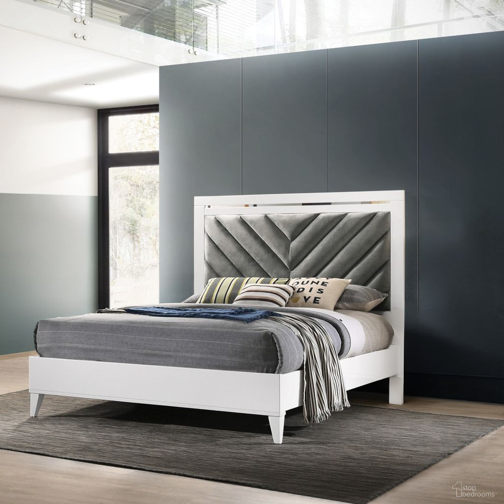 ACME & Co. Chelsie Bed - Thumbnail 2