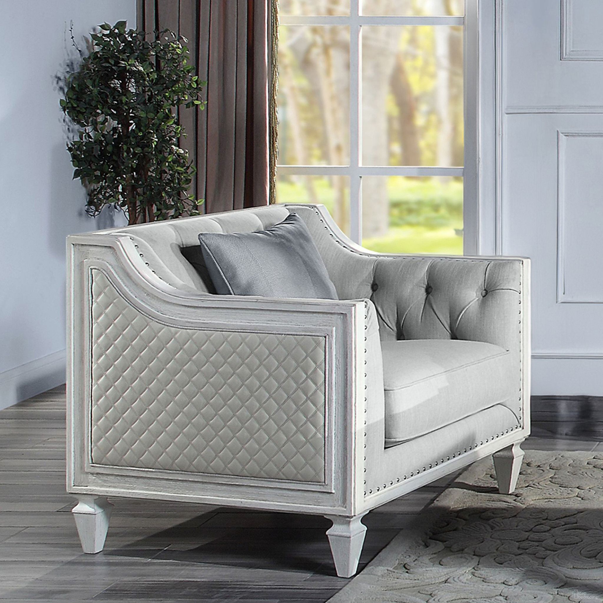 The appearance of Acme Katia Chair With 1 Pillow designed by ACME in the transitional interior design. This light gray piece of furniture  was selected by 1StopBedrooms from Katia Collection to add a touch of cosiness and style into your home. Sku: LV01051. Material: Wood.