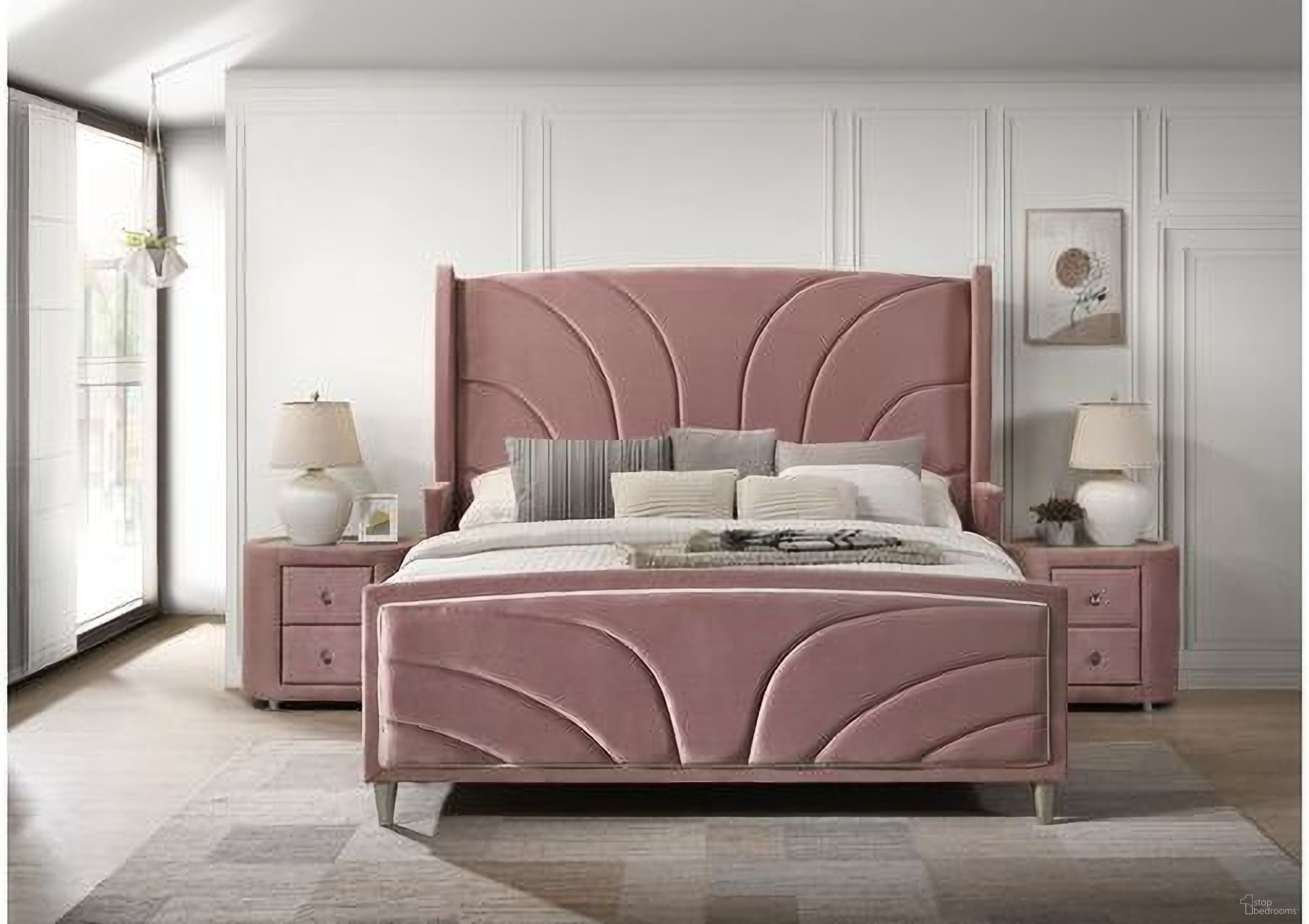 The appearance of Acme Salonia Eastern King Bed In Pink Velvet designed by ACME in the modern / contemporary interior design. This pink velvet piece of furniture was selected by 1StopBedrooms from Salonia Collection to add a touch of cosiness and style into your home. Sku: BD01182EK1;BD01182EK2;BD01182EK3;BD01182EK4. Bed Type: Platform Bed. Material: Wood. Bed Size: Eastern King.
