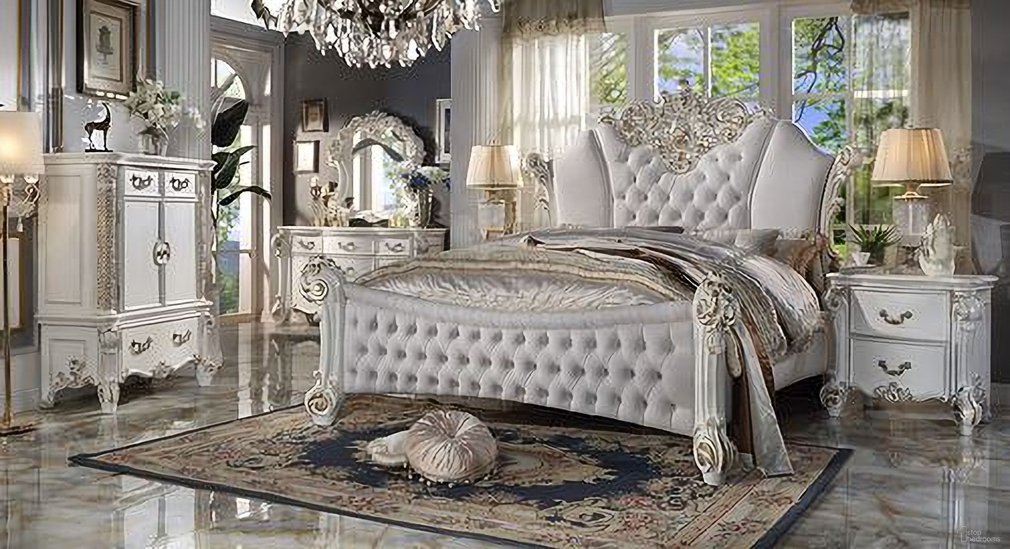Acme Vendom California King Bed In Two Tone Ivory Fabric And Antique Pearl Finish