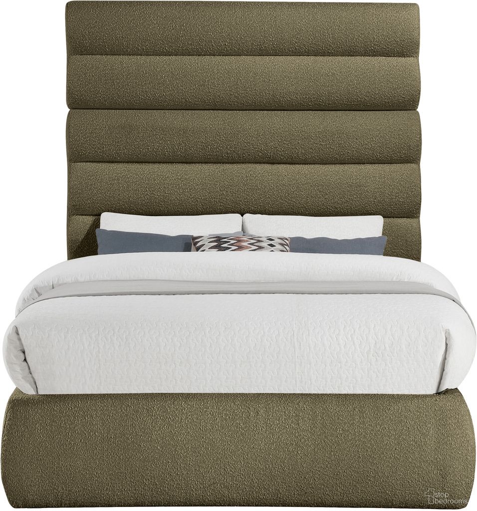 The appearance of Adam Boucle Fabric Full Bed In Olive designed by Meridian in the modern / contemporary interior design. This olive piece of furniture was selected by 1StopBedrooms from Adam Collection to add a touch of cosiness and style into your home. Sku: B1256Olive-F Box 1/3 (Headboard);B1256Olive-F Box 2/3 (Footboard / Rails / Slats);B1256Olive-F Box 3/3 (Full Panel). Bed Type: Panel Bed. Bed Size: Full. Material: Boucle Fabric.