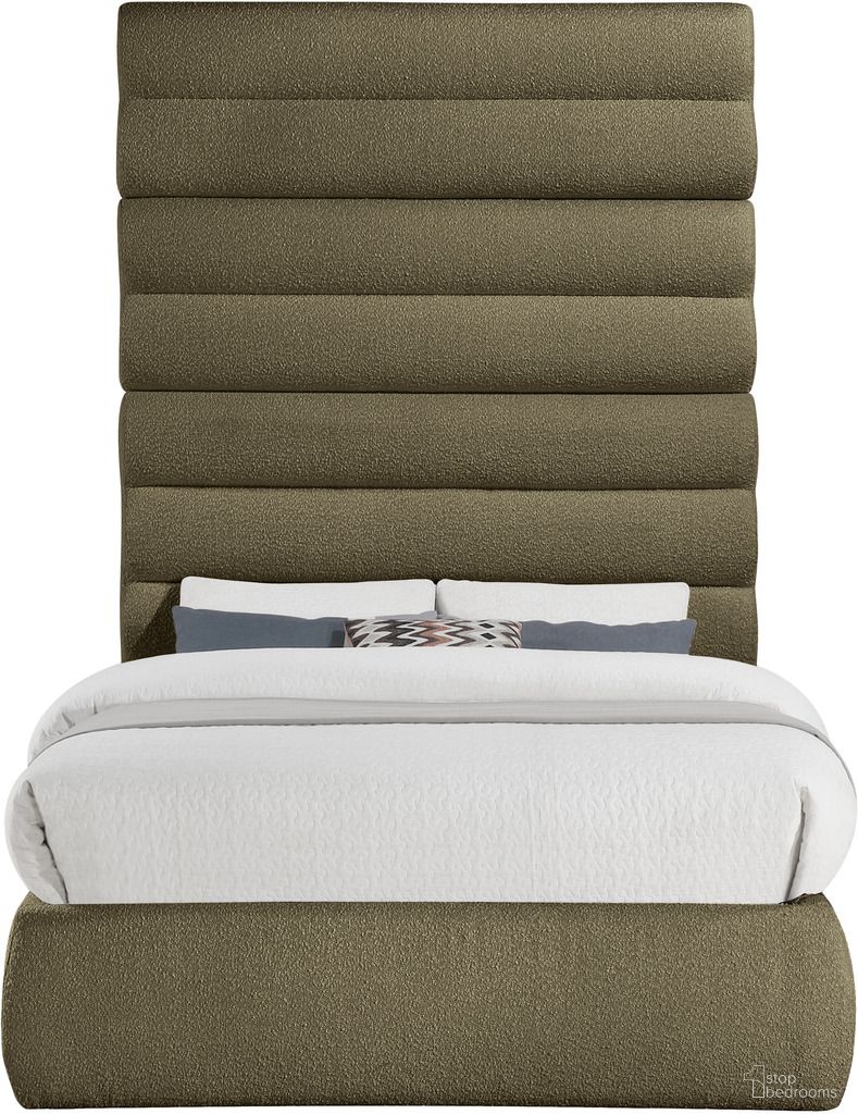 The appearance of Adam Boucle Fabric Full Bed In Olive designed by Meridian in the modern / contemporary interior design. This olive piece of furniture was selected by 1StopBedrooms from Adam Collection to add a touch of cosiness and style into your home. Sku: B1256Olive-F Box 1/4 (Headboard);B1256Olive-F Box 2/4 (Footboard / Rails / Slats);B1256Olive-F Box 3/4 (Full Panel);B1256Olive-F Box 4/4 (Full Panel). Bed Type: Panel Bed. Bed Size: Full. Material: Boucle Fabric.