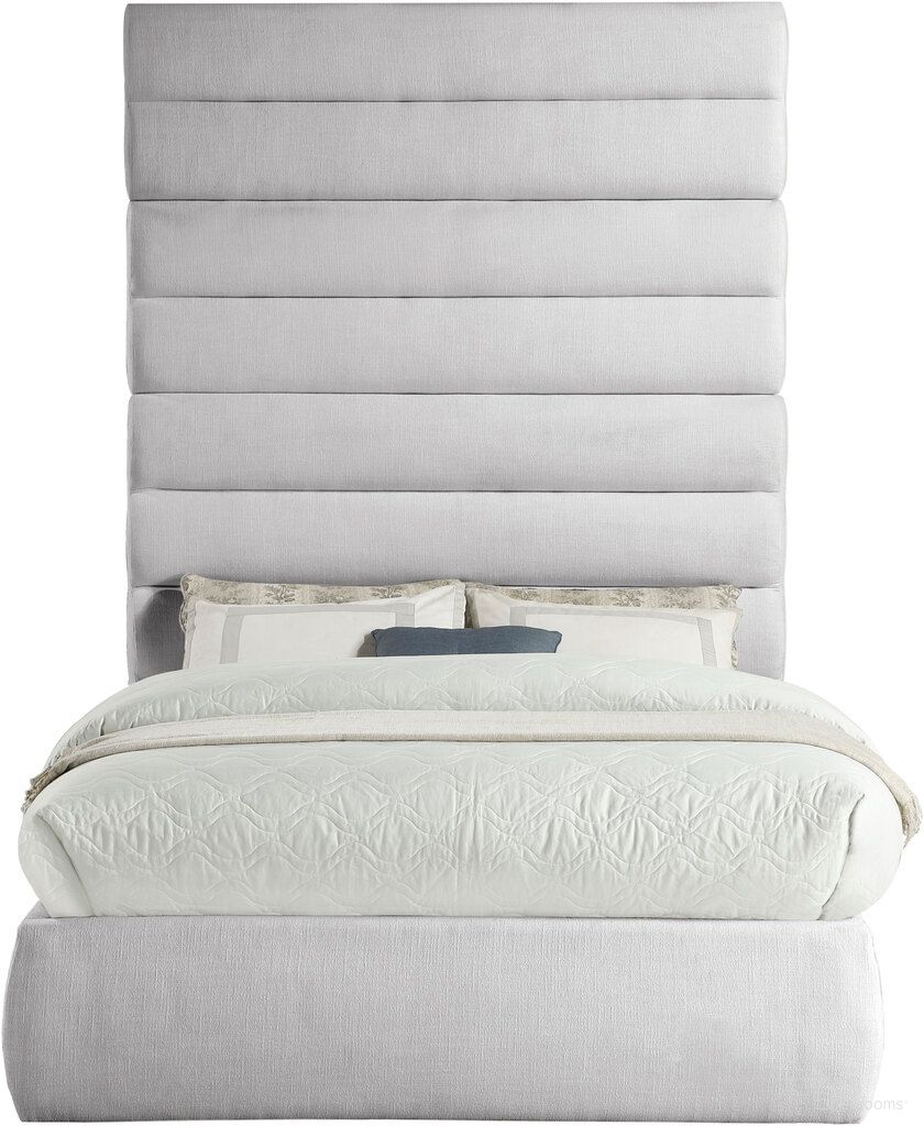 The appearance of Adam Linen Textured Fabric Full Bed In Grey Linen designed by Meridian in the modern / contemporary interior design. This grey linen piece of furniture was selected by 1StopBedrooms from Adam Collection to add a touch of cosiness and style into your home. Sku: B1255Grey-F Box 1/4 (Headboard);B1255Grey-F Box 2/4 (Footboard / Rails / Slats);B1255Grey-F Box 3/4 (Full Panel);B1255Grey-F Box 4/4 (Full Panel). Bed Type: Panel Bed. Bed Size: Full. Material: Linen.