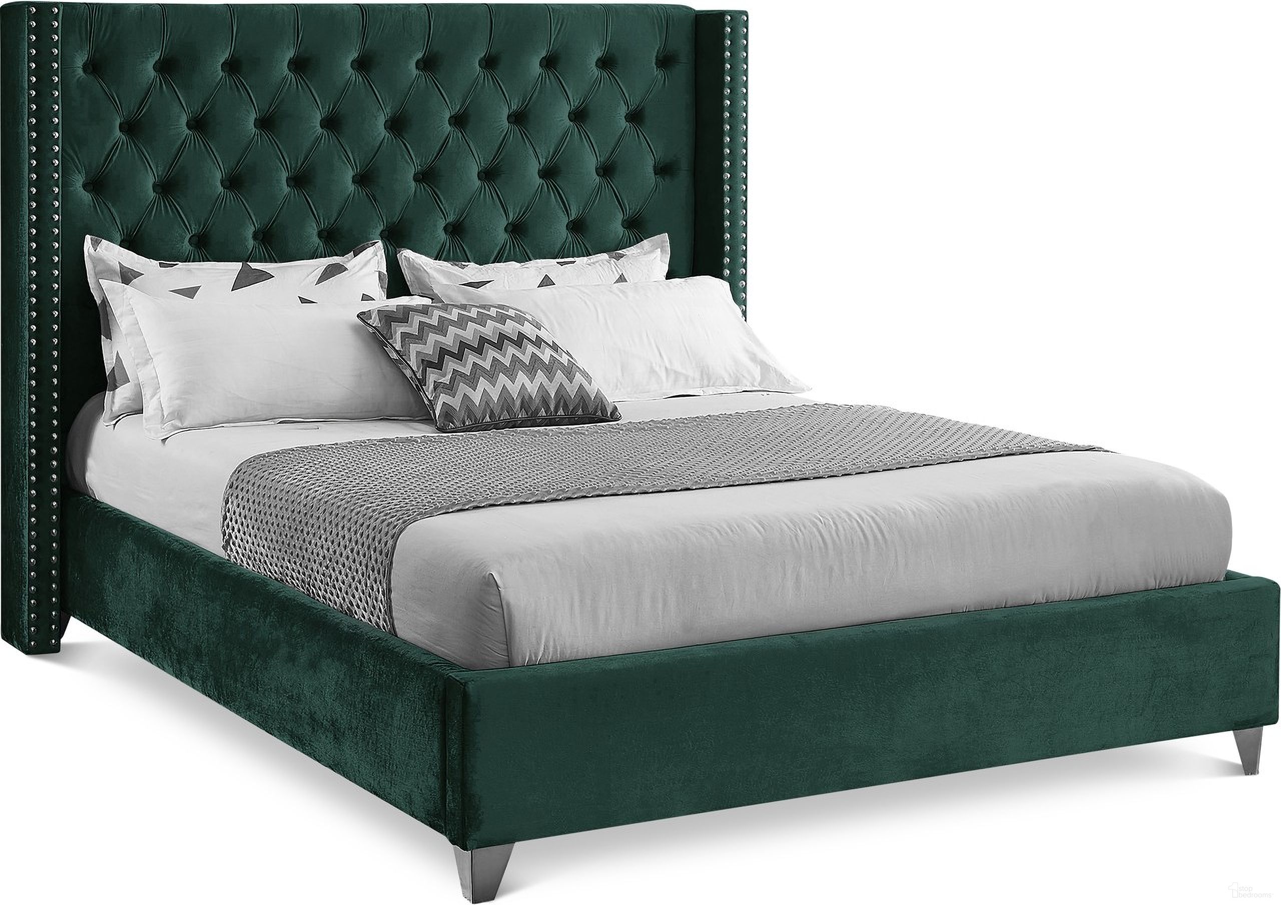 Aiden Velvet Full Bed In Green
