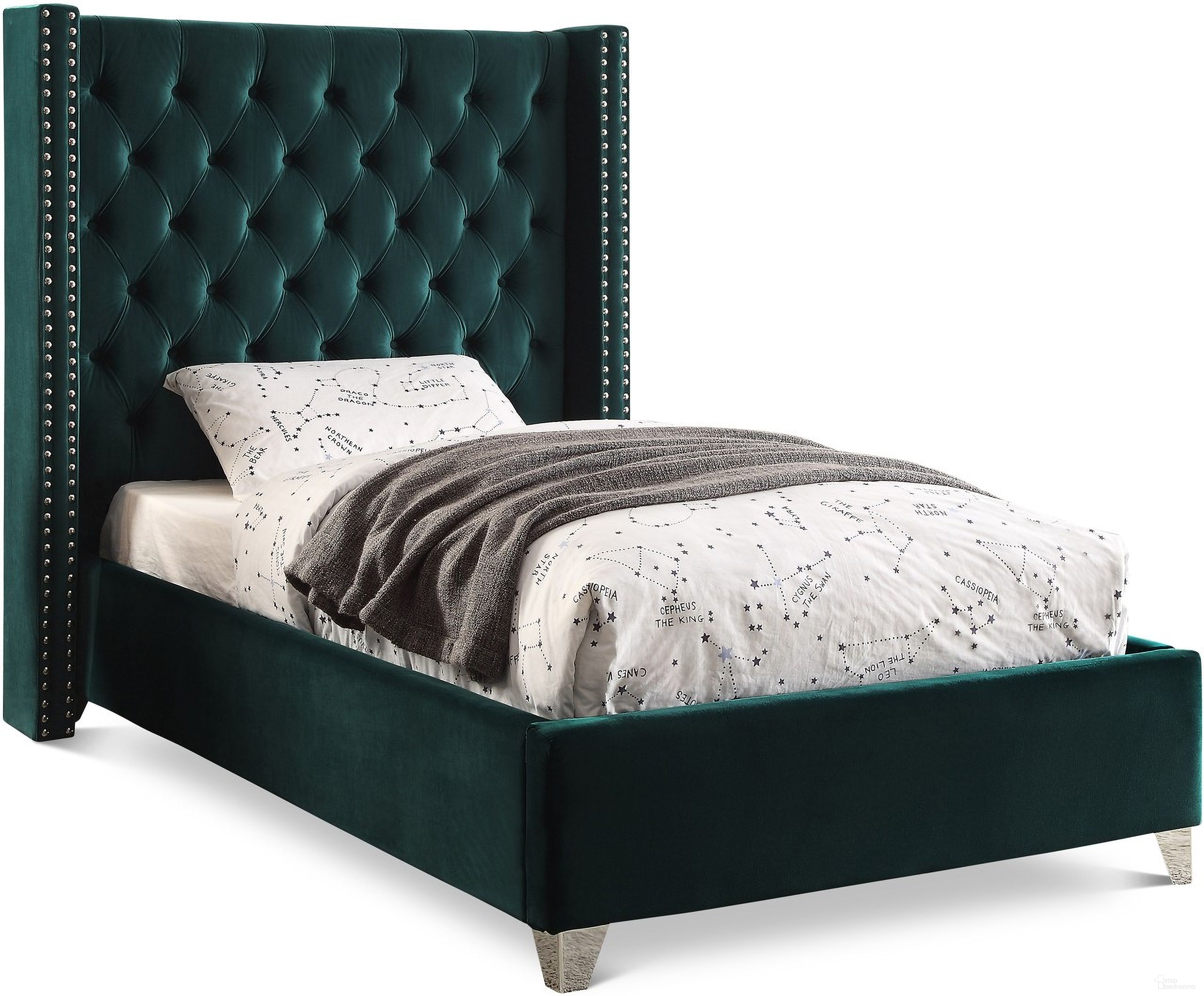 The appearance of Aiden Velvet Twin Bed In Green designed by Meridian in the modern / contemporary interior design. This green piece of furniture was selected by 1StopBedrooms from Aiden Collection to add a touch of cosiness and style into your home. Sku: AidenGreen-T Box 1/2 (HB/Slats);AidenGreen-T Box 2/2 (FB/Rails/Legs/CrossBars/Wings). Bed Size: Twin. Material: Velvet. Bed Type: Upholstered Bed.