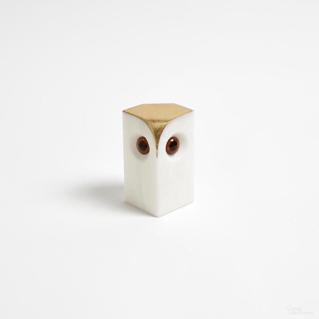 The appearance of Alabaster Small Owl In Brown designed by Global Views in the modern / contemporary interior design. This brown piece of furniture  was selected by 1StopBedrooms from Alabaster Collection to add a touch of cosiness and style into your home. Sku: 331549. Material: MDF.