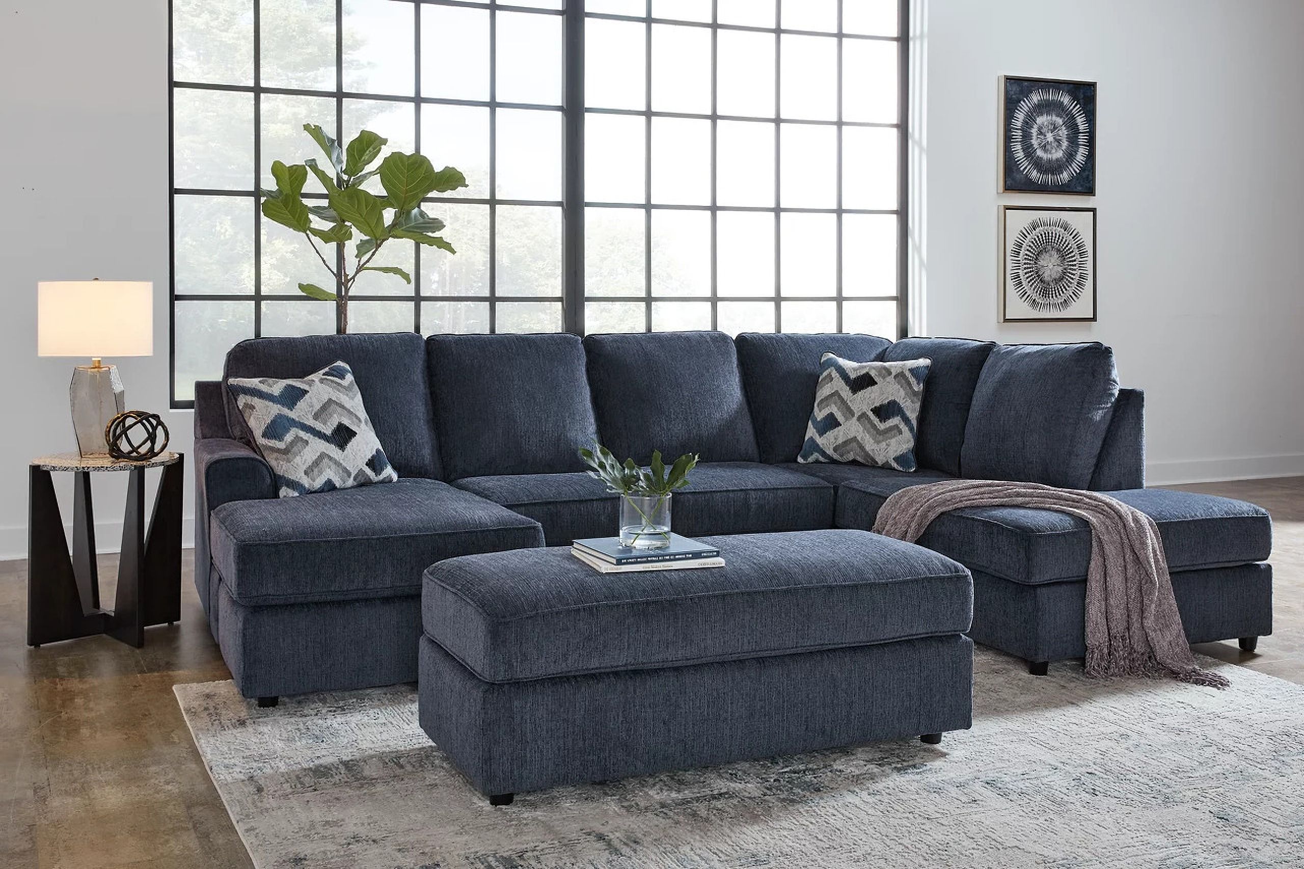 The appearance of Albar Place 2-Piece Sectional and Ottoman In Cobalt designed by Signature Design by Ashley in the modern / contemporary interior design. This cobalt piece of furniture  was selected by 1StopBedrooms from Albar Place Collection to add a touch of cosiness and style into your home. Sku: 9530202;9530208;9530217. Material: Fabric.
