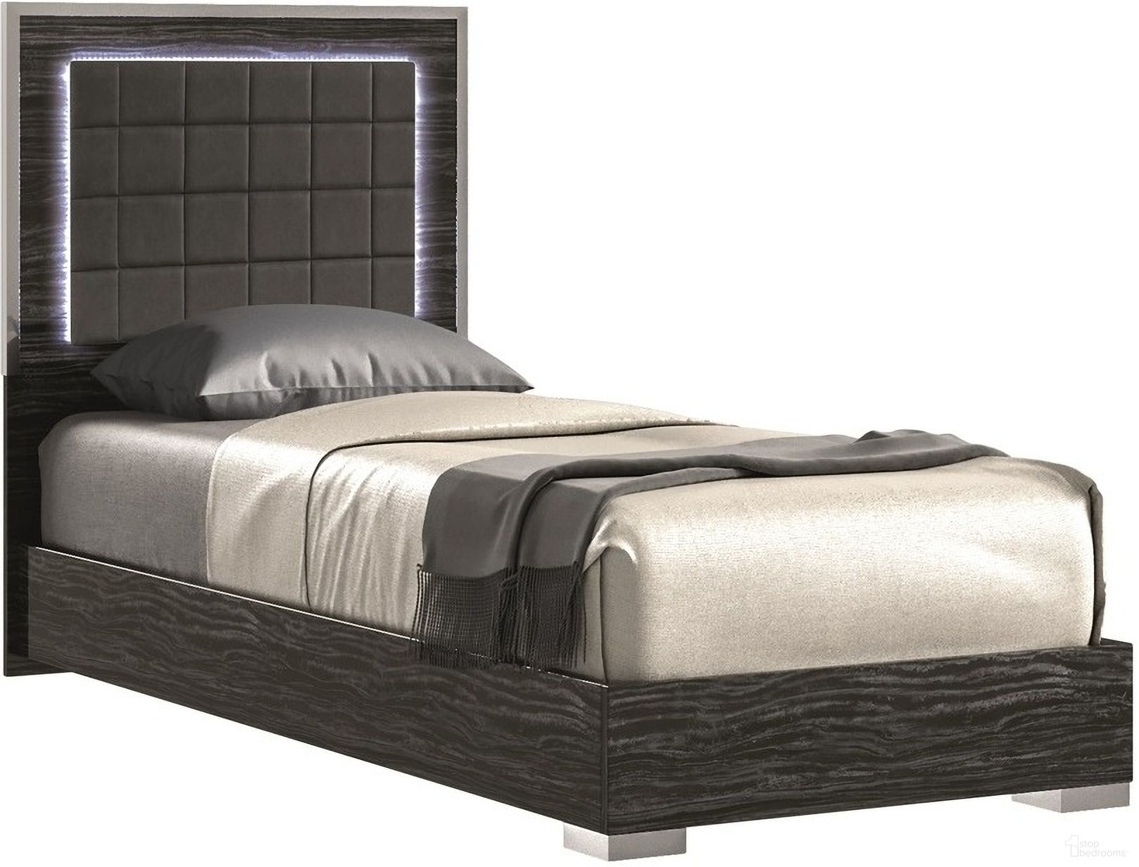 The appearance of Alice Twin Platform Bed In Pattern Grey designed by J&M in the modern / contemporary interior design. This grey piece of furniture  was selected by 1StopBedrooms from Alice Glossy Gray Collection to add a touch of cosiness and style into your home. Sku: 15546-T. Bed Type: Platform Bed. Bed Size: Twin.