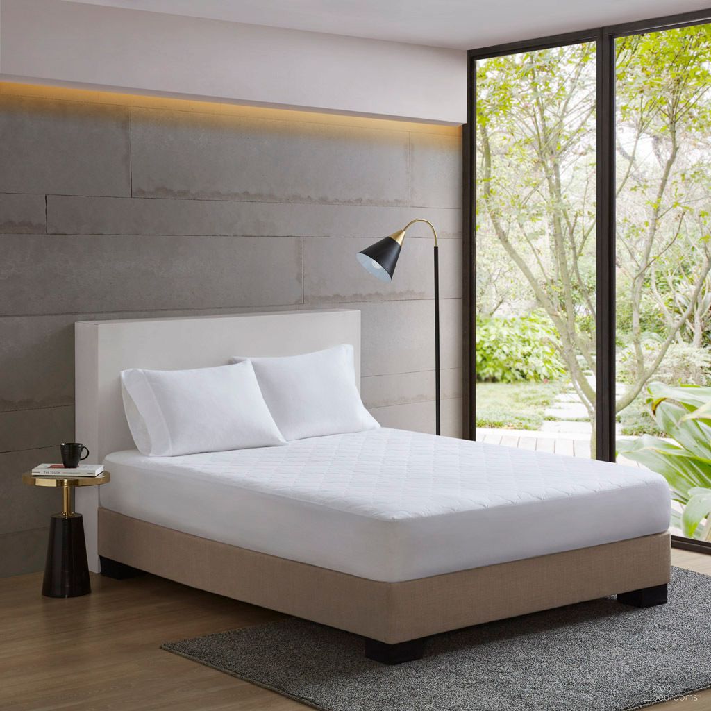 The appearance of All Natural Cotton Percale Quilted Queen Mattress Pad In White designed by Olliix in the transitional interior design. This white piece of furniture was selected by 1StopBedrooms from All Natural Collection to add a touch of cosiness and style into your home. Sku: BASI16-0328. Bed Size: Queen. Material: Cotton. Mattress Size: Queen.