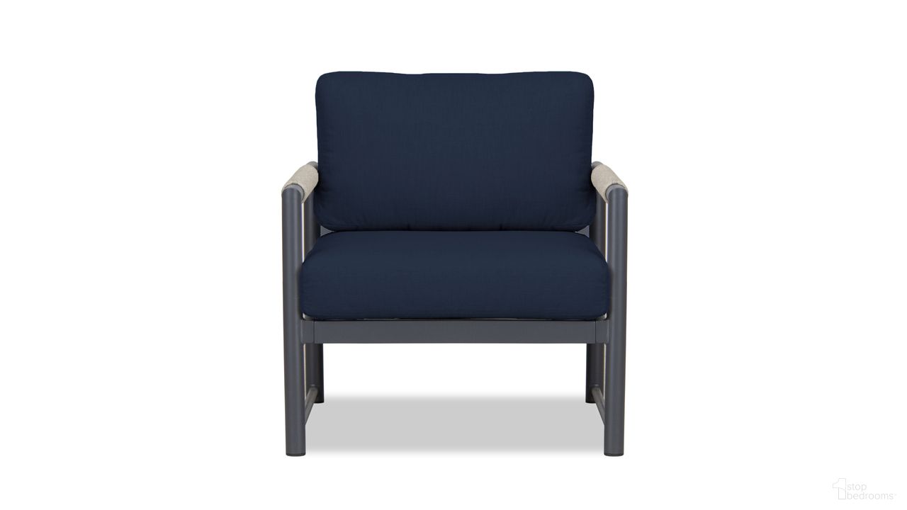 The appearance of Alto Club Chair In Spectrum Indigo and Slate designed by Harmonia Living in the modern / contemporary interior design. This spectrum indigo/slate piece of furniture was selected by 1StopBedrooms from Alto Collection to add a touch of cosiness and style into your home. Sku: ALTO-SL-PG-CC-IN. Material: Aluminum.