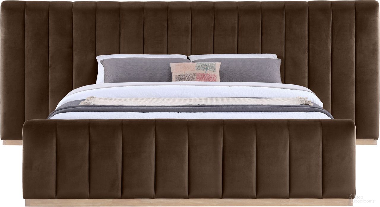 The appearance of Amara Velvet Upholstered King Bed In Brown designed by Meridian in the modern / contemporary interior design. This brown piece of furniture  was selected by 1StopBedrooms from Amara Collection to add a touch of cosiness and style into your home. Sku: AmaraBrown-K Box 1/3 (Headboard / Slats);AmaraBrown-K Box 2/3 (Footboard / Rail);AmaraBrown-K Box 3/3 (Panels). Bed Size: King. Material: Velvet. Bed Type: Upholstered Bed.