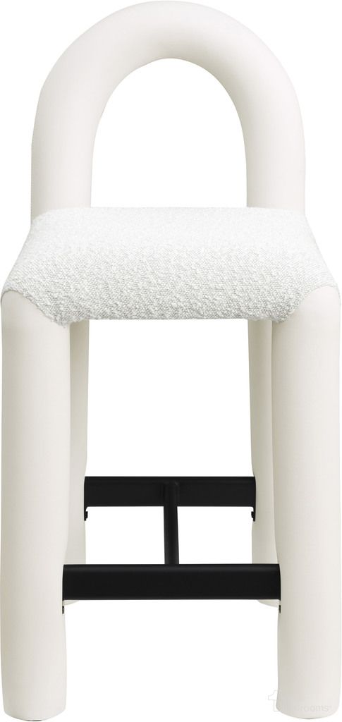 The appearance of Amari Vegan Leather and Boucle Fabric Stool In Cream designed by Meridian in the modern / contemporary interior design. This cream piece of furniture was selected by 1StopBedrooms from Amari Collection to add a touch of cosiness and style into your home. Sku: 11066Cream-C. Material: Vegan Leather.