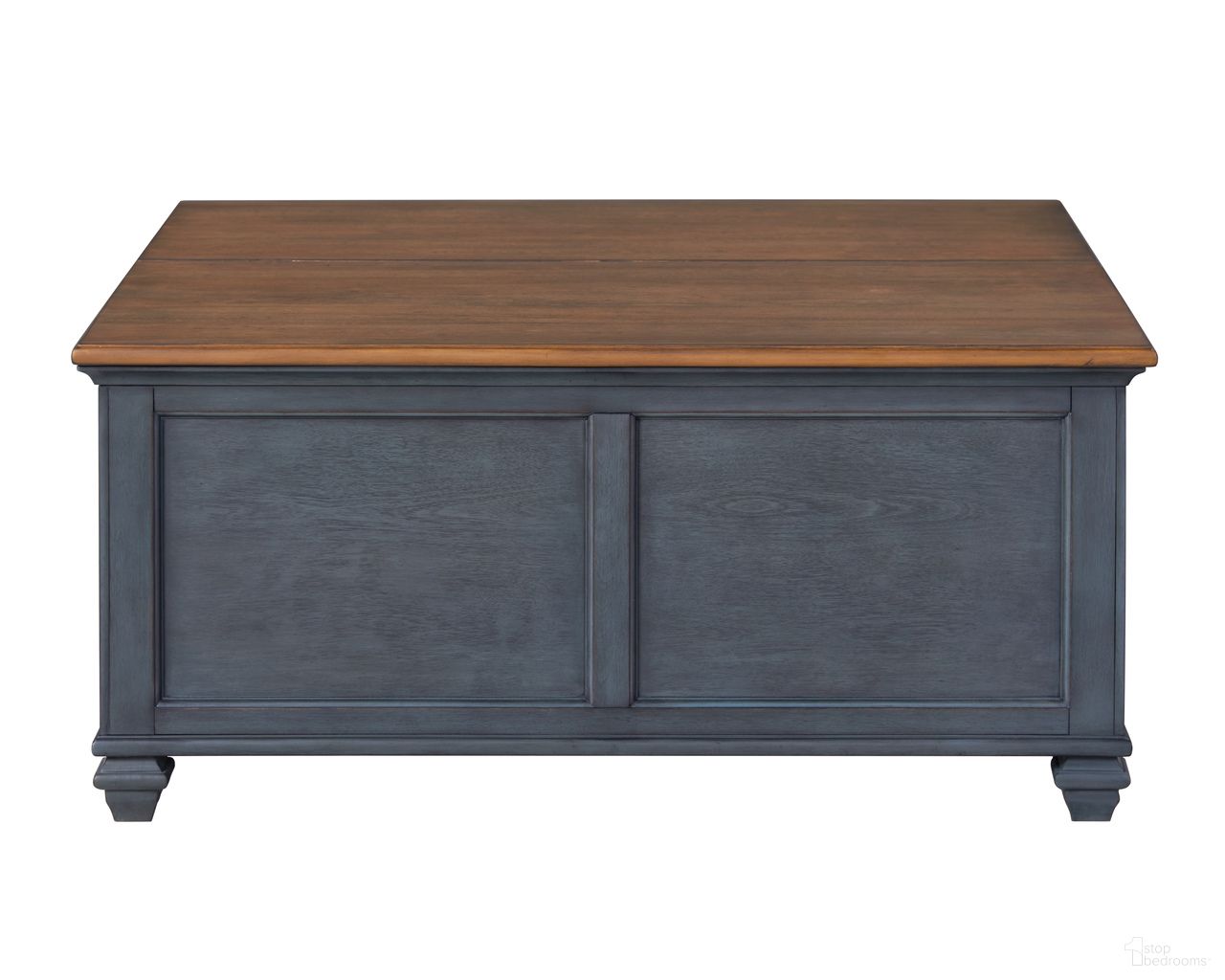 The appearance of Americana 40 Inch Lift-Top Coffee Table In Blue designed by Legends Home in the traditional interior design. This blue piece of furniture was selected by 1StopBedrooms from Americana Collection to add a touch of cosiness and style into your home. Sku: ZAMR-4500. Material: Veneer.