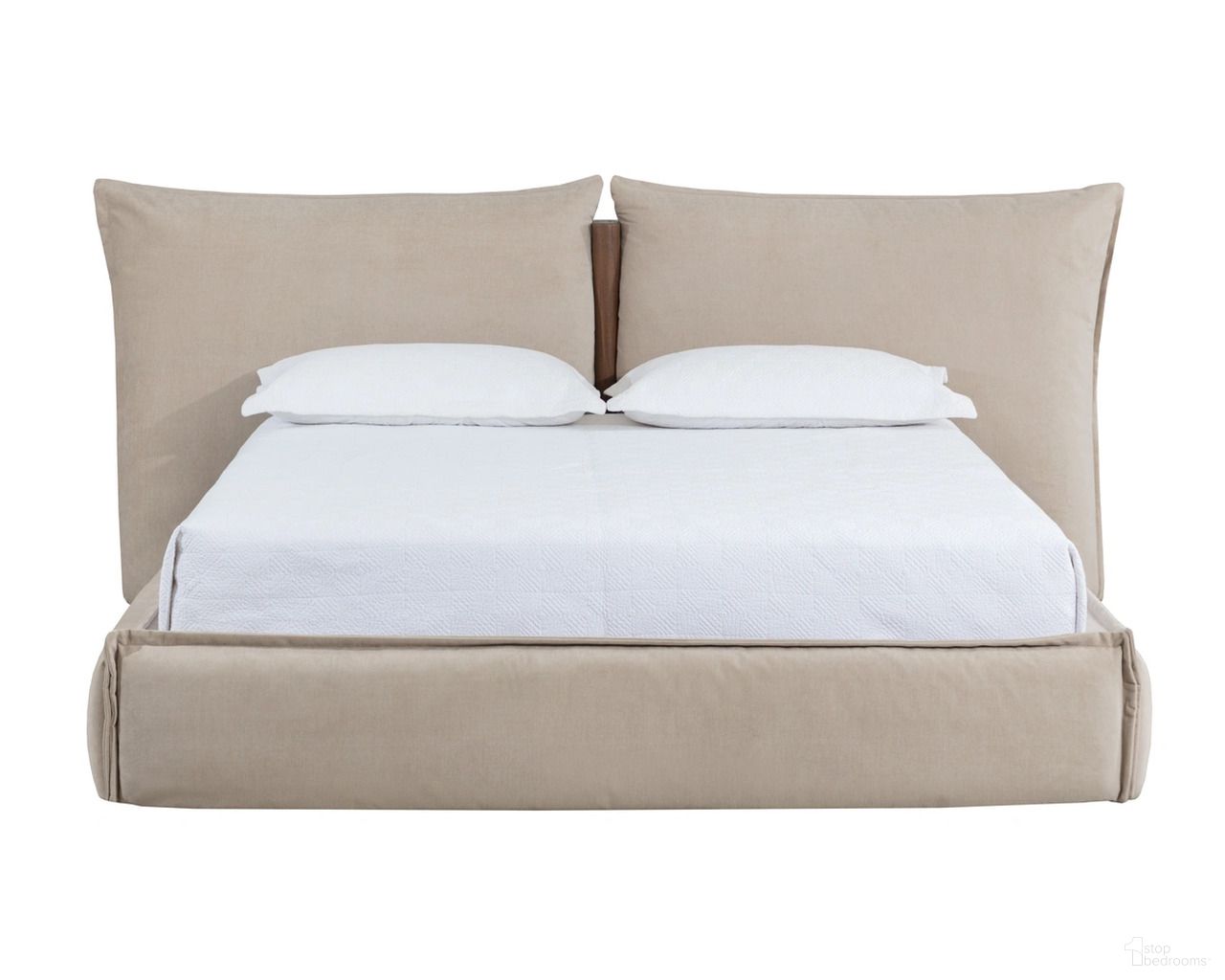 Amoris King Platform Bed In Danny Cream