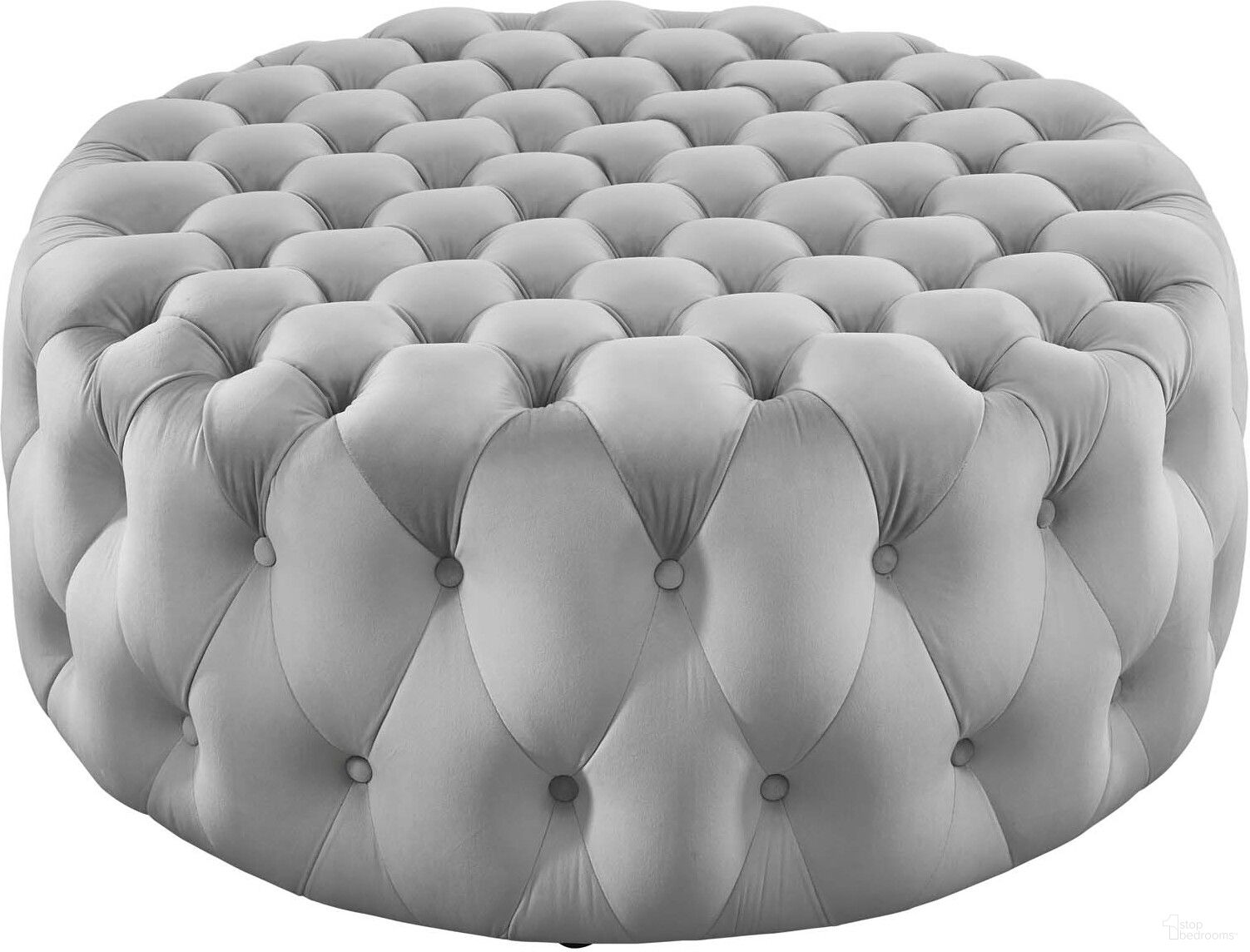 The appearance of Amour Tufted Button Large Round Performance Velvet Ottoman In Light Gray designed by Modway in the modern / contemporary interior design. This light gray piece of furniture  was selected by 1StopBedrooms from Amour Collection to add a touch of cosiness and style into your home. Sku: EEI-5469-LGR. Material: Velvet.