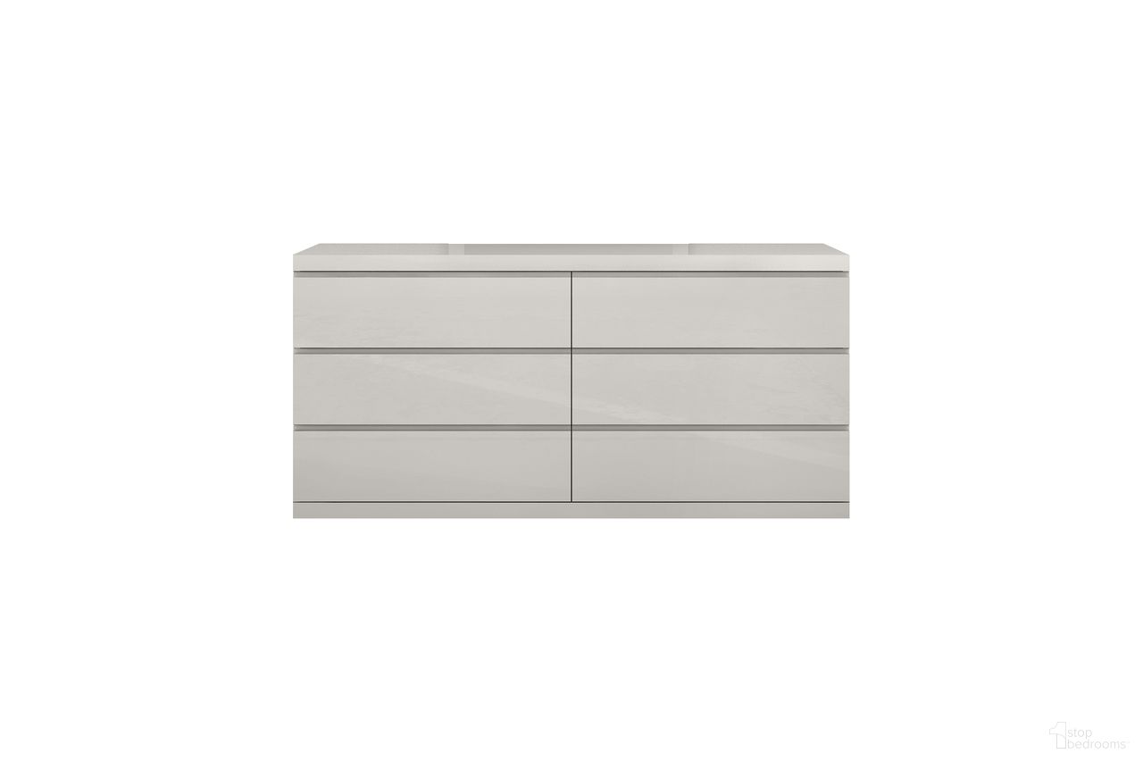 The appearance of Anna Double Dresser In Light Grey designed by Whiteline Modern Living in the modern / contemporary interior design. This light grey piece of furniture was selected by 1StopBedrooms from Anna Collection to add a touch of cosiness and style into your home. Sku: DR1207D-LGRY.