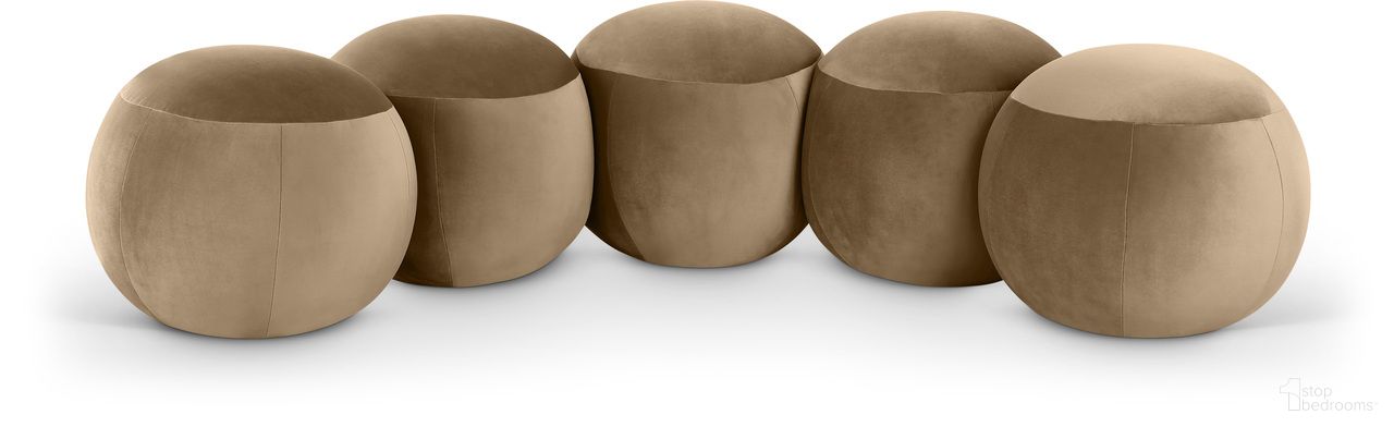 The appearance of Apollo Velvet Upholstered Bench In Beige designed by Meridian in the modern / contemporary interior design. This beige piece of furniture was selected by 1StopBedrooms from Apollo Collection to add a touch of cosiness and style into your home. Sku: 22099Beige. Material: Velvet.