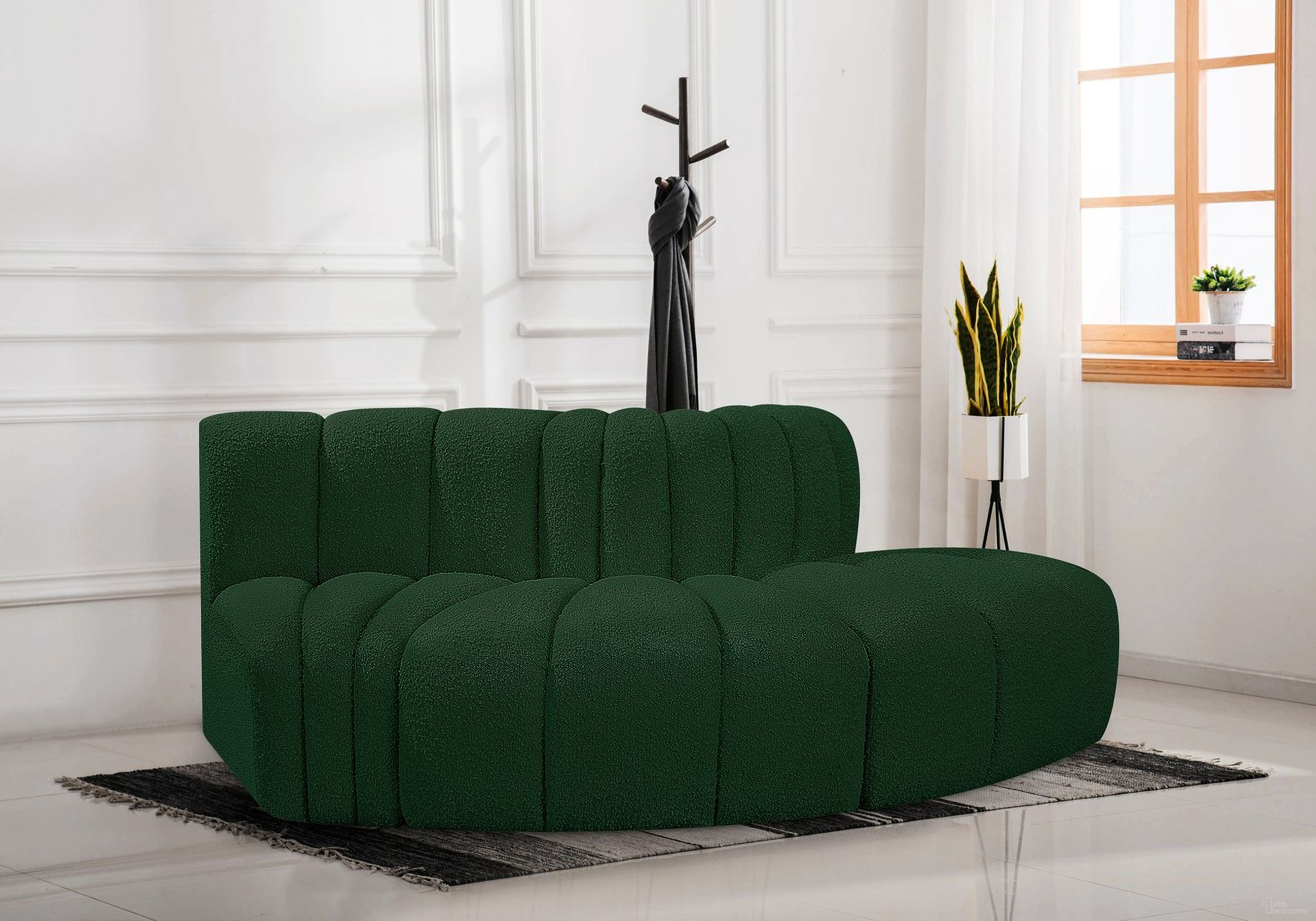The appearance of Arc Boucle Fabric 3 Piece Modular Sofa In Green designed by Meridian in the modern / contemporary interior design. This green piece of furniture was selected by 1StopBedrooms from Arc Collection to add a touch of cosiness and style into your home. Sku: 102Green-CC;102Green-RC;102Green-RC. Material: Plywood. Layout: Modular.