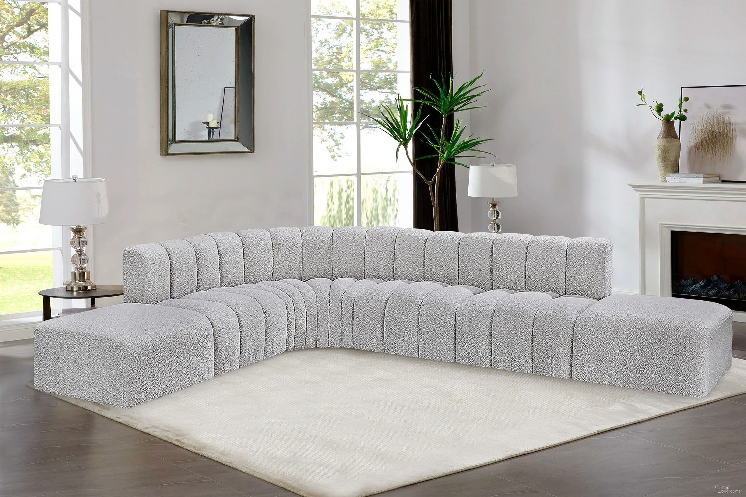 Arc Boucle Fabric 7 Piece Modular Sofa In Grey