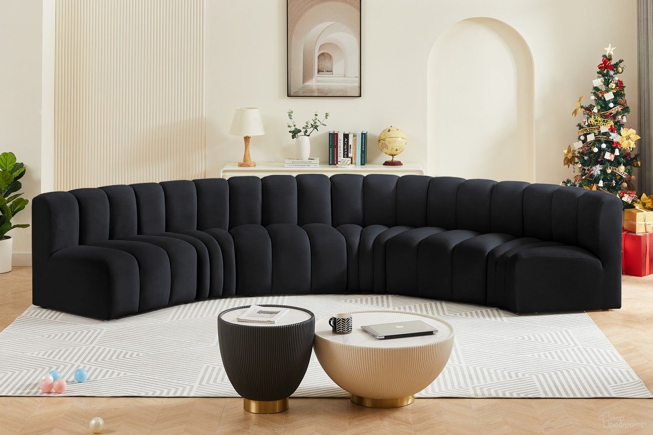 The appearance of Arc 6 Piece Modular Sofa In Black Velvet designed by Meridian in the modern / contemporary interior design. This black velvet piece of furniture  was selected by 1StopBedrooms from Arc Collection to add a touch of cosiness and style into your home. Sku: 103Black-ST;103Black-ST;103Black-ST;103Black-CC;103Black-CC;103Black-CC. Material: Velvet. Layout: Modular.