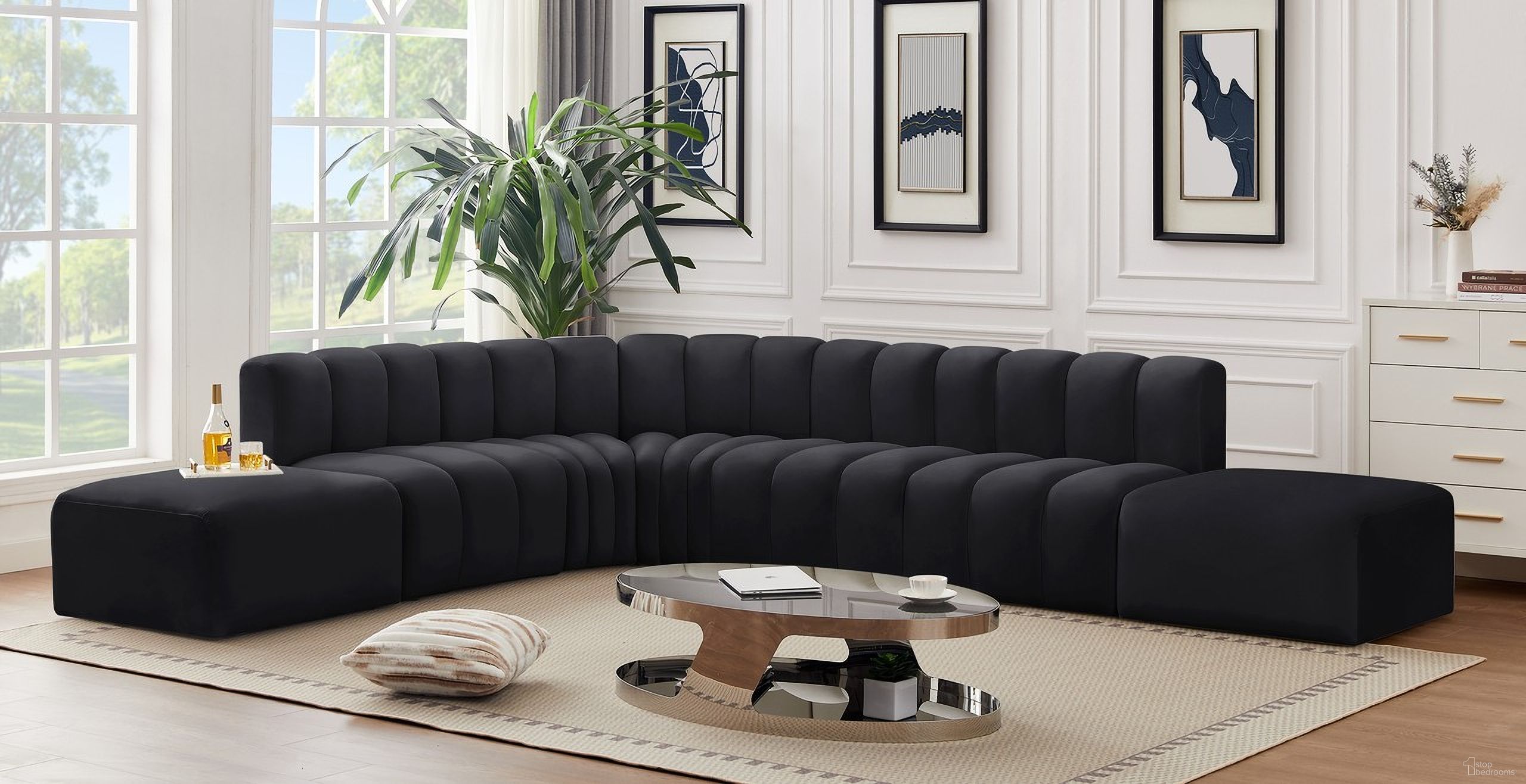 The appearance of Arc 7 Piece Modular Sofa In Black Velvet designed by Meridian in the modern / contemporary interior design. This black velvet piece of furniture  was selected by 1StopBedrooms from Arc Collection to add a touch of cosiness and style into your home. Sku: 103Black-ST;103Black-ST;103Black-ST;103Black-CC;103Black-CC;103Black-Ott;103Black-Ott. Material: Velvet. Layout: Modular.