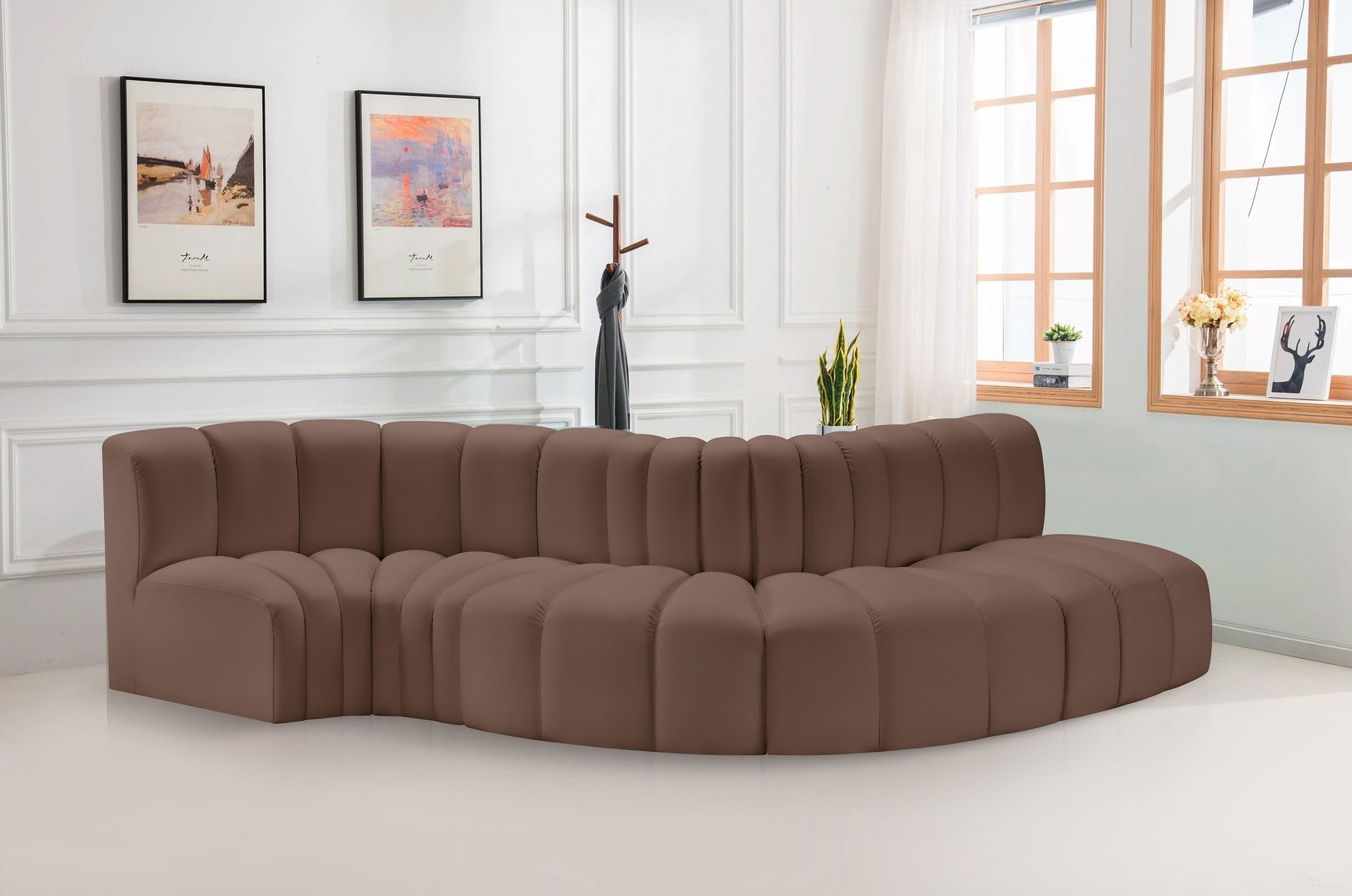 The appearance of Arc Vegan Leather 5 Piece Modular Sofa In Brown designed by Meridian in the modern / contemporary interior design. This brown piece of furniture  was selected by 1StopBedrooms from Arc Collection to add a touch of cosiness and style into your home. Sku: 101Brown-ST;101Brown-CC;101Brown-CC;101Brown-RC;101Brown-RC. Material: Leather. Layout: Modular.