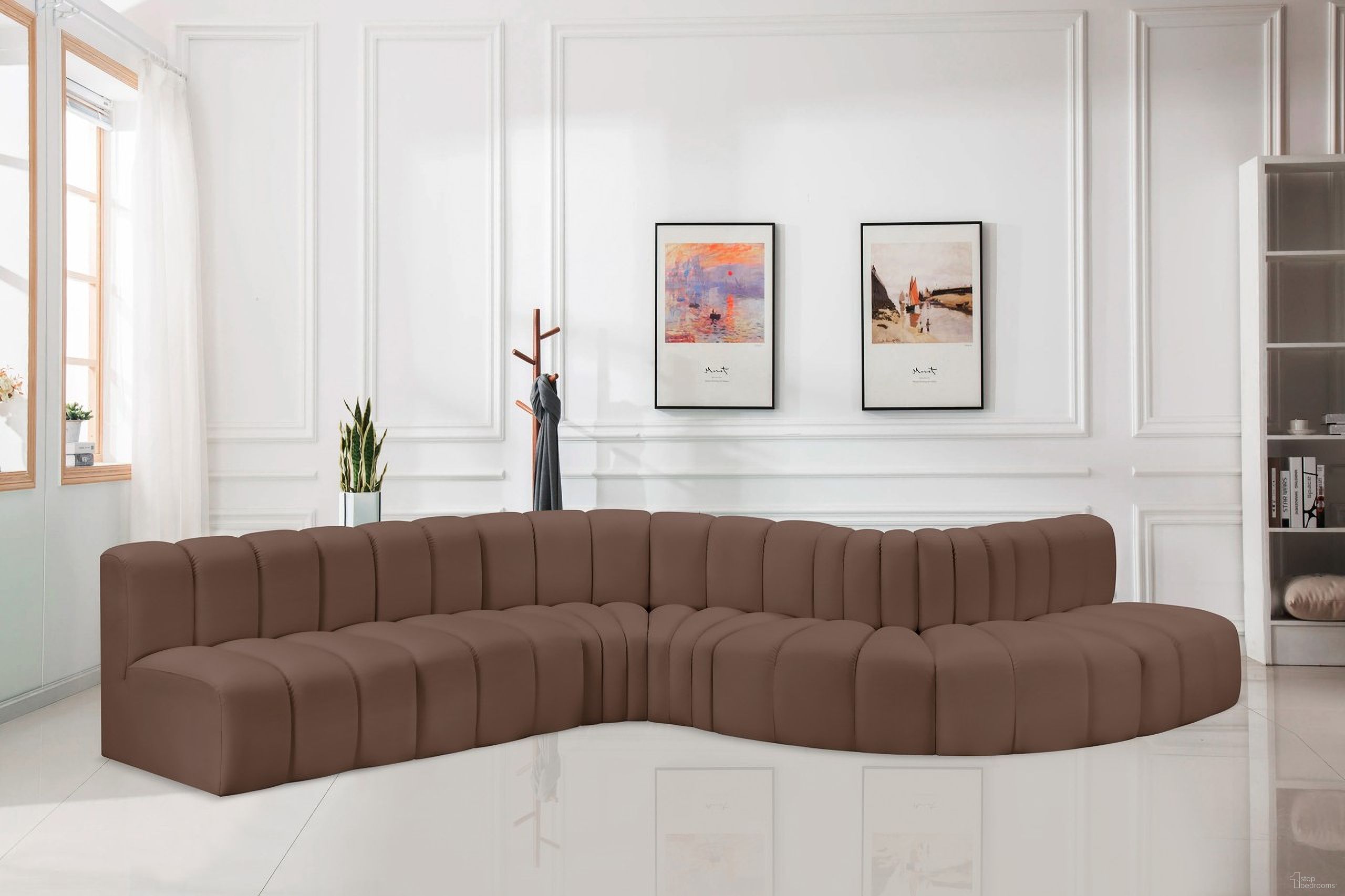 The appearance of Arc Vegan Leather 7 Piece Modular Sofa In Brown designed by Meridian in the modern / contemporary interior design. This brown piece of furniture  was selected by 1StopBedrooms from Arc Collection to add a touch of cosiness and style into your home. Sku: 101Brown-ST;101Brown-ST;101Brown-ST;101Brown-CC;101Brown-CC;101Brown-RC;101Brown-RC. Material: Leather. Layout: Modular.