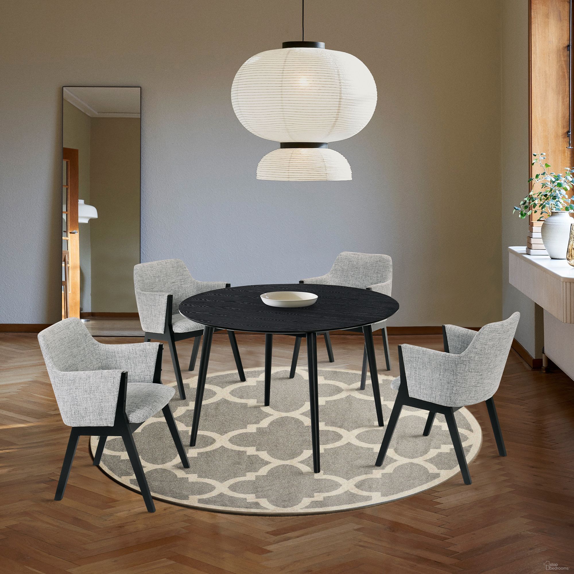Arcadia Black 48 Inch Round Dining Room Set with Renzo Chairs