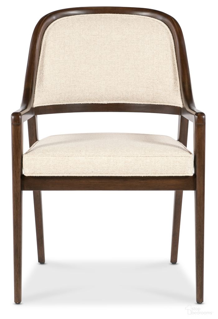 The appearance of Archives Upholstered Arm Chair In Beige designed by Hooker in the traditional interior design. This beige piece of furniture was selected by 1StopBedrooms from Archives Collection to add a touch of cosiness and style into your home. Sku: 6123-75500-89. Material: Wood. Chair Type: Arm Chair.
