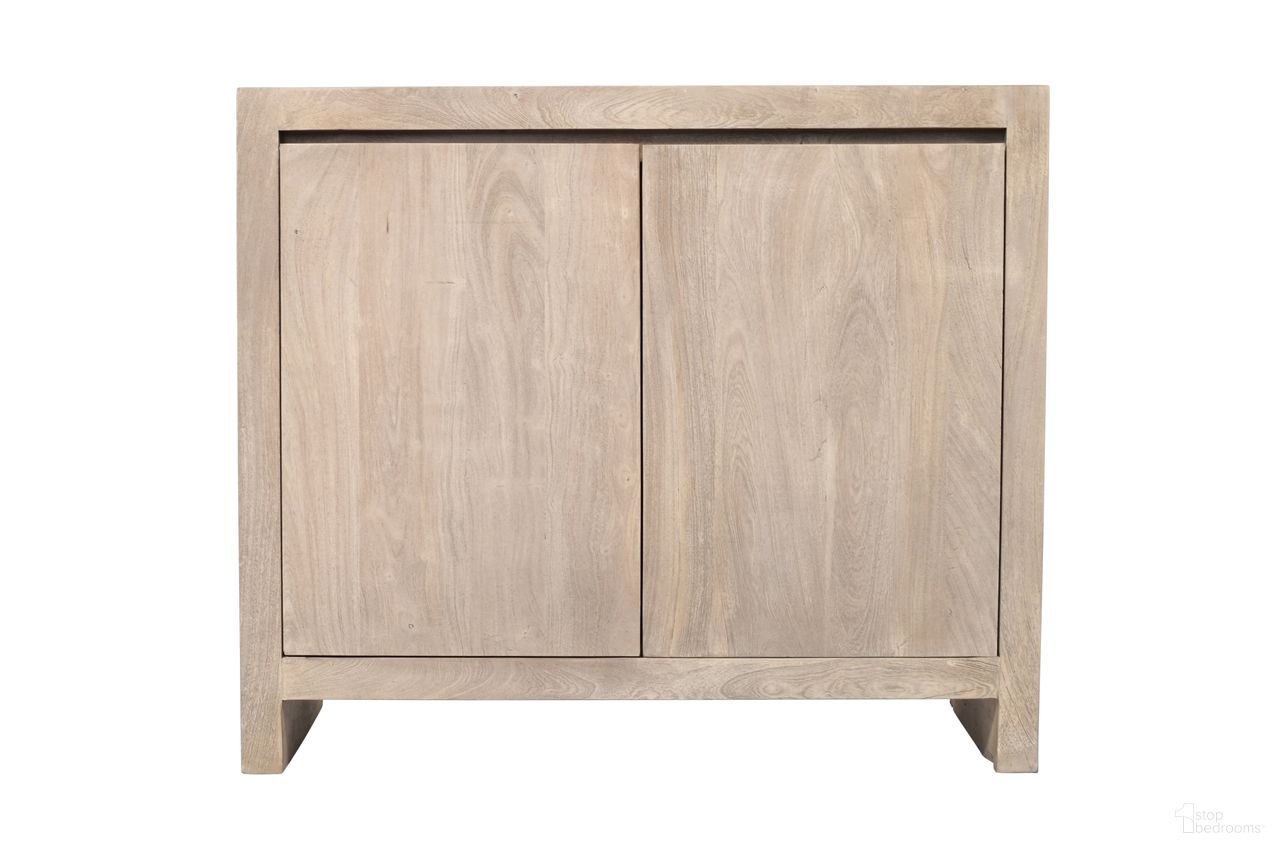 The appearance of Argyle 2-Door Sideboard In Ivory designed by Moti in the modern / contemporary interior design. This ivory piece of furniture was selected by 1StopBedrooms from Argyle Collection to add a touch of cosiness and style into your home. Sku: 95209003. Material: Wood.