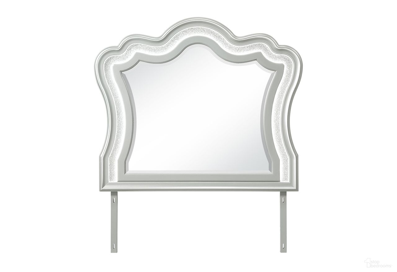 The appearance of Aria Mirror with LED In Silver designed by Global Furniture USA in the modern / contemporary interior design. This silver piece of furniture was selected by 1StopBedrooms from Aria Collection to add a touch of cosiness and style into your home. Sku: ARIA-SILVER-MR W/LED. Material: MDF.