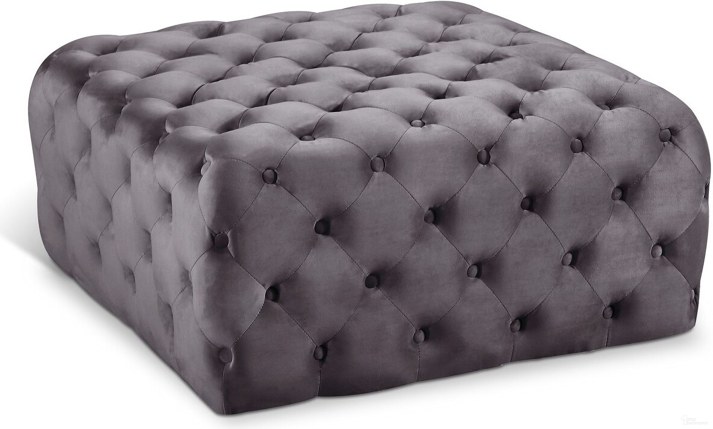 The appearance of Ariel Velvet Ottoman/Bench In Grey designed by Meridian in the modern / contemporary interior design. This grey piece of furniture was selected by 1StopBedrooms from Ariel Collection to add a touch of cosiness and style into your home. Sku: 123Grey. Material: Velvet.