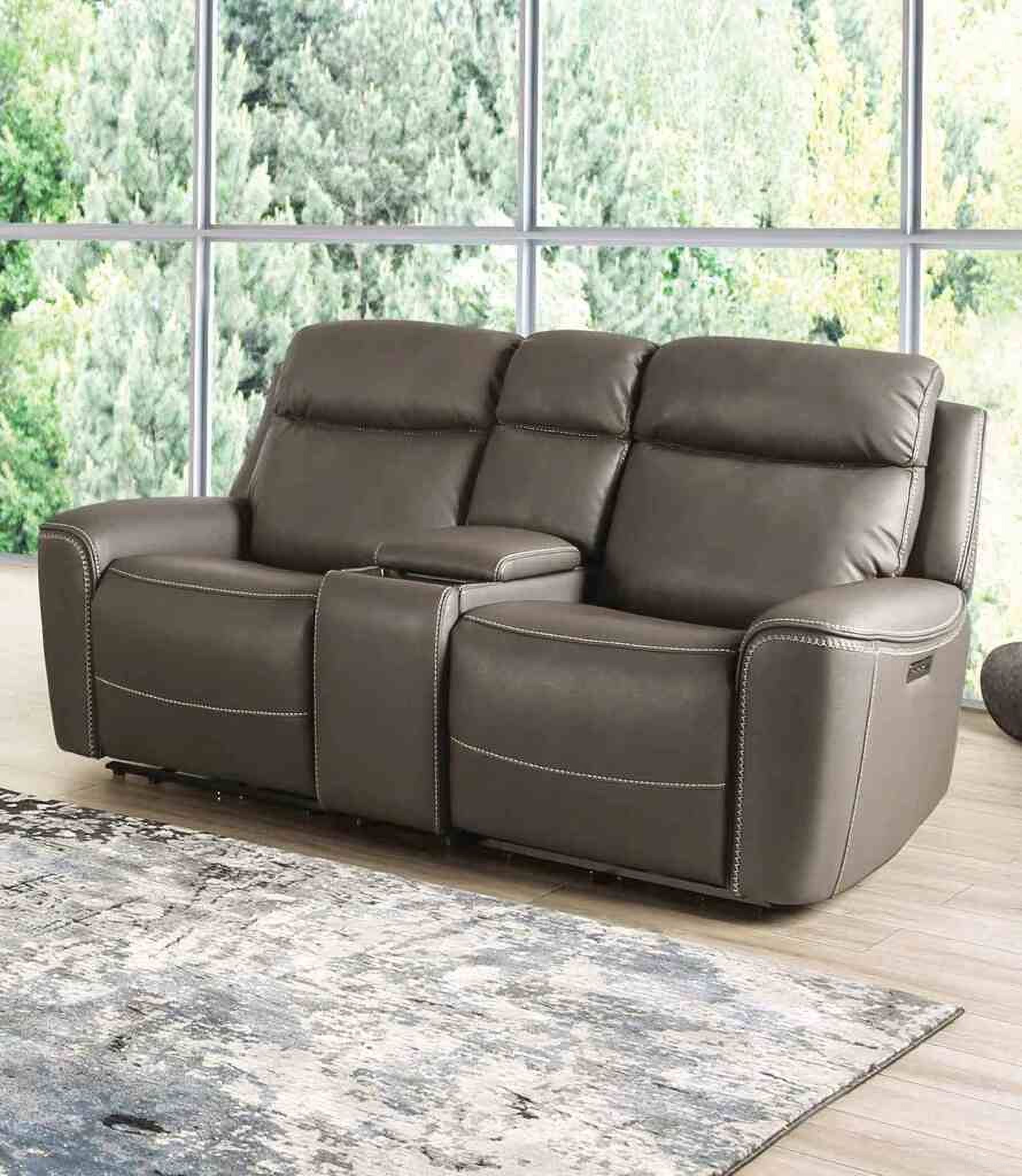 The appearance of Artemia Power Loveseat In Gray designed by Furniture of America in the transitional interior design. This gray piece of furniture  was selected by 1StopBedrooms from Artemia Collection to add a touch of cosiness and style into your home. Sku: CM9922GY-CS;CM9922GY-LCH-PM;CM9922GY-RCH-PM. Material: Leather.