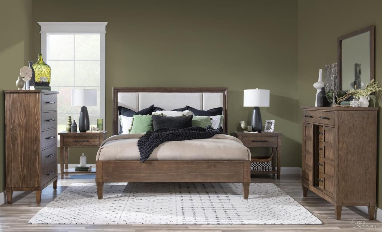 The appearance of Artisan's Place Upholstered Bedroom Set In Vintage Pine and Ironwood designed by Legacy Classic in the modern / contemporary interior design. This vintage pine and ironwood piece of furniture was selected by 1StopBedrooms from Artisan's Place Collection to add a touch of cosiness and style into your home. Sku: 3270-4205;3270-4215;3270-4901;3270-3100. Bed Size: California King. Material: Pine Veneer.