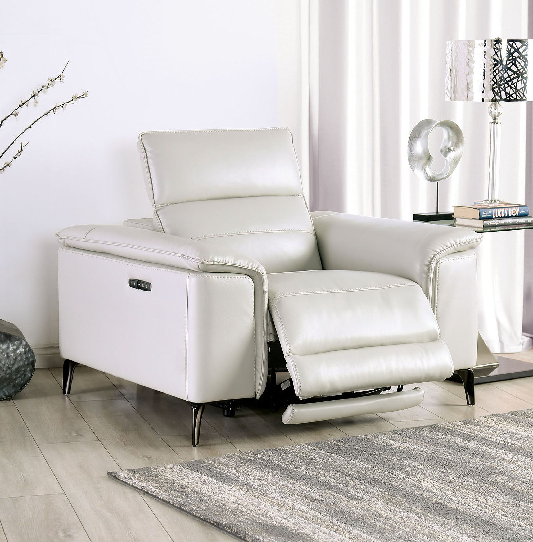 The appearance of Ascona Power Recliner In Light Taupe designed by Furniture of America in the modern / contemporary interior design. This light taupe piece of furniture was selected by 1StopBedrooms from Ascona Collection to add a touch of cosiness and style into your home. Sku: CM9927FG-CH-PM. Material: Leather.
