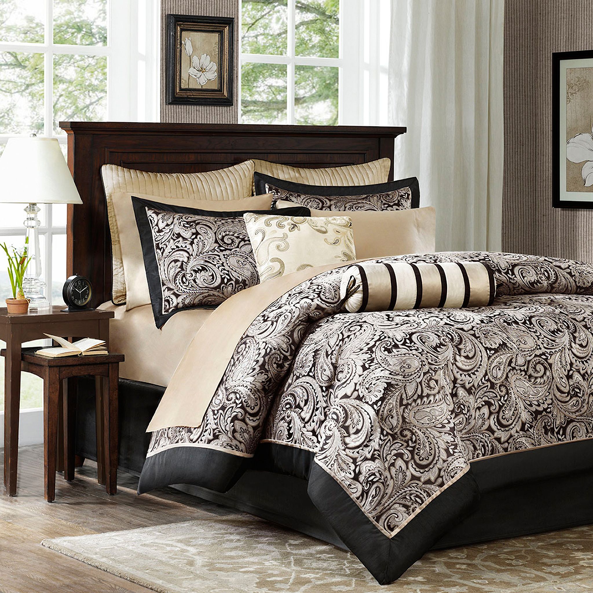 The appearance of Aubrey Polyester Jacquard 12 Piece Queen Comforter Set with Piping In Black designed by Olliix in the traditional interior design. This black piece of furniture  was selected by 1StopBedrooms from Aubrey Collection to add a touch of cosiness and style into your home. Sku: MP10-333. Material: Polyester. Bed Size: Queen.