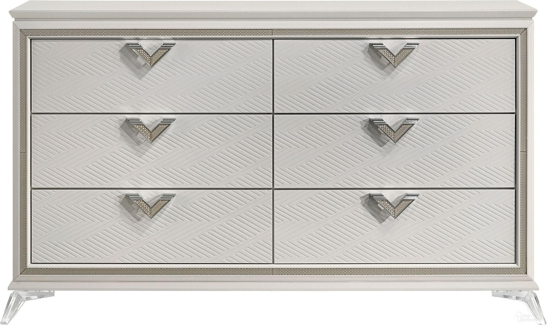 The appearance of Audra Dresser In Gold and Champagne designed by Homelegance in the transitional interior design. This gold/champagne piece of furniture was selected by 1StopBedrooms from Audra Collection to add a touch of cosiness and style into your home. Sku: 1383-5. Material: Engineered Wood.