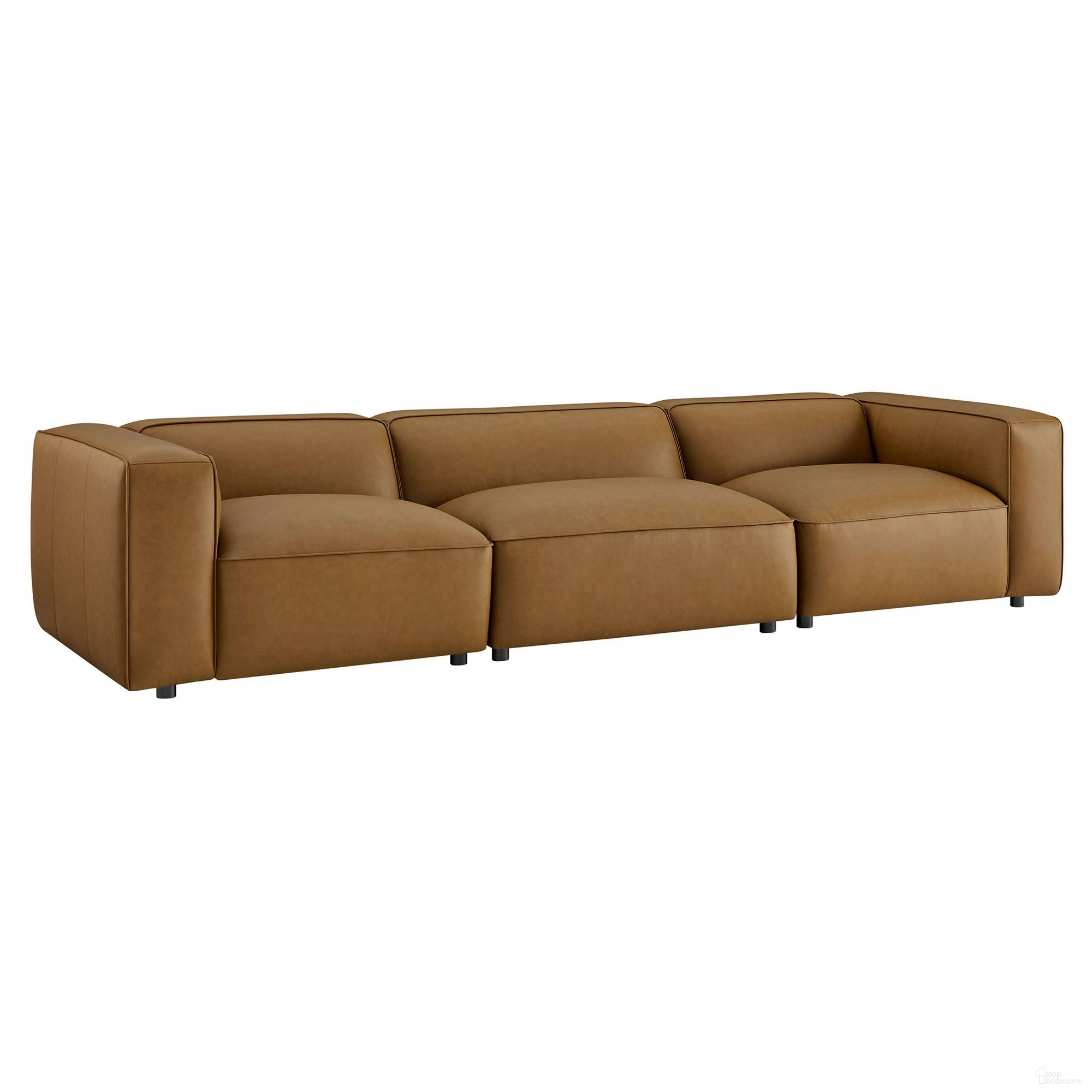 The appearance of Auren 3-Piece Upholstered Vegan Leather Modular Sofa In Camel designed by Modway in the modern / contemporary interior design. This camel piece of furniture was selected by 1StopBedrooms from Auren Collection to add a touch of cosiness and style into your home. Sku: EEI-7121-CAM;EEI-7122-CAM;EEI-7124-CAM. Material: Vegan Leather.