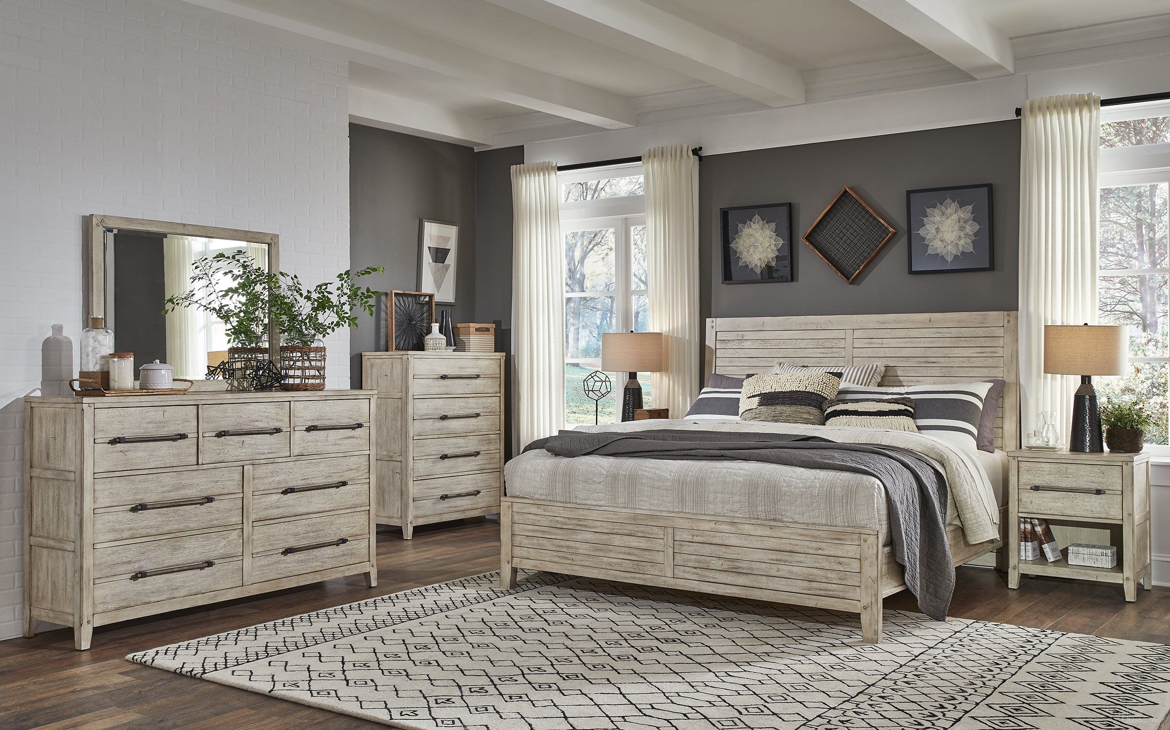 Aurora Bedroom Set with Footboard In Whitewash