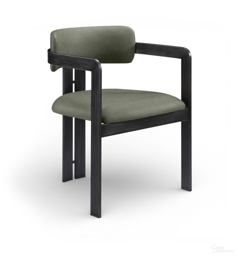 The appearance of Aurum Vegan Leather Upholstered Dining Chair Set of 2 In Green designed by Meridian in the modern / contemporary interior design. This green piece of furniture was selected by 1StopBedrooms from Aurum Collection to add a touch of cosiness and style into your home. Sku: 88093Green-C. Material: Foam. Chair Type: Arm Chair.