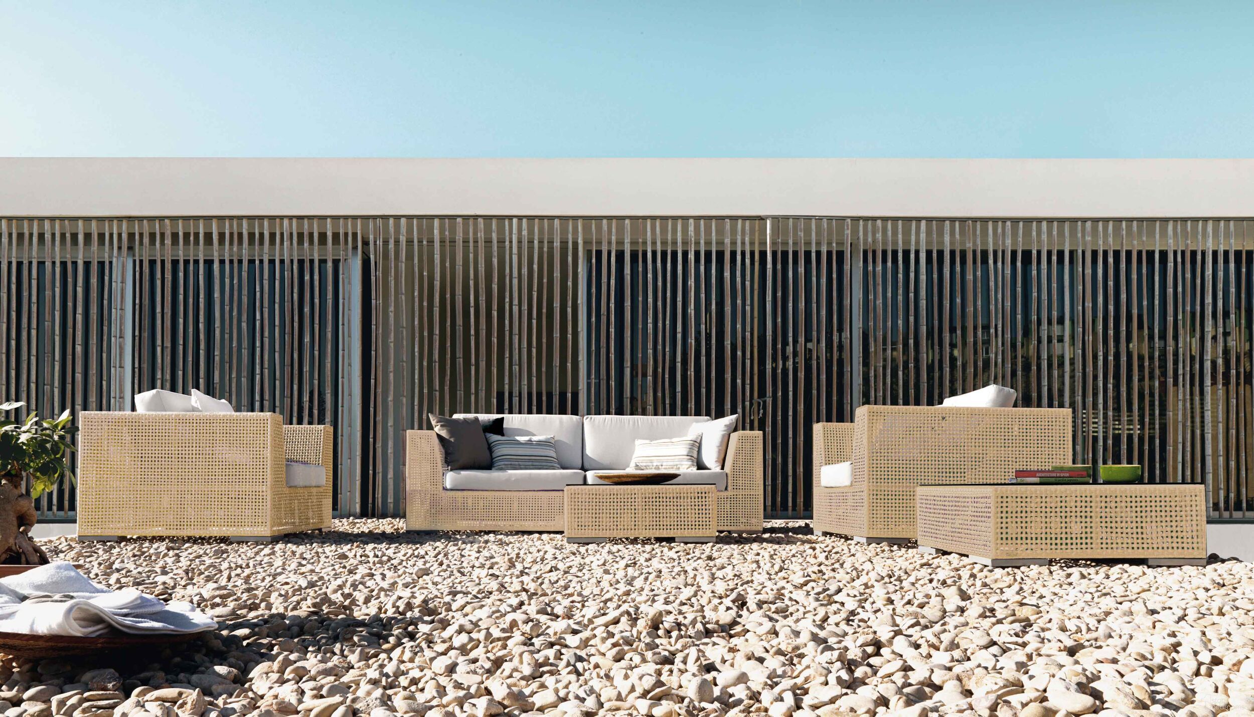 The appearance of Austin 5-Piece Seating Set In Natural designed by Pelican Reef in the modern / contemporary interior design. This natural piece of furniture was selected by 1StopBedrooms from Austin Collection to add a touch of cosiness and style into your home. Sku: PJO-3801-NAT-5PC-GL. Material: Aluminum.