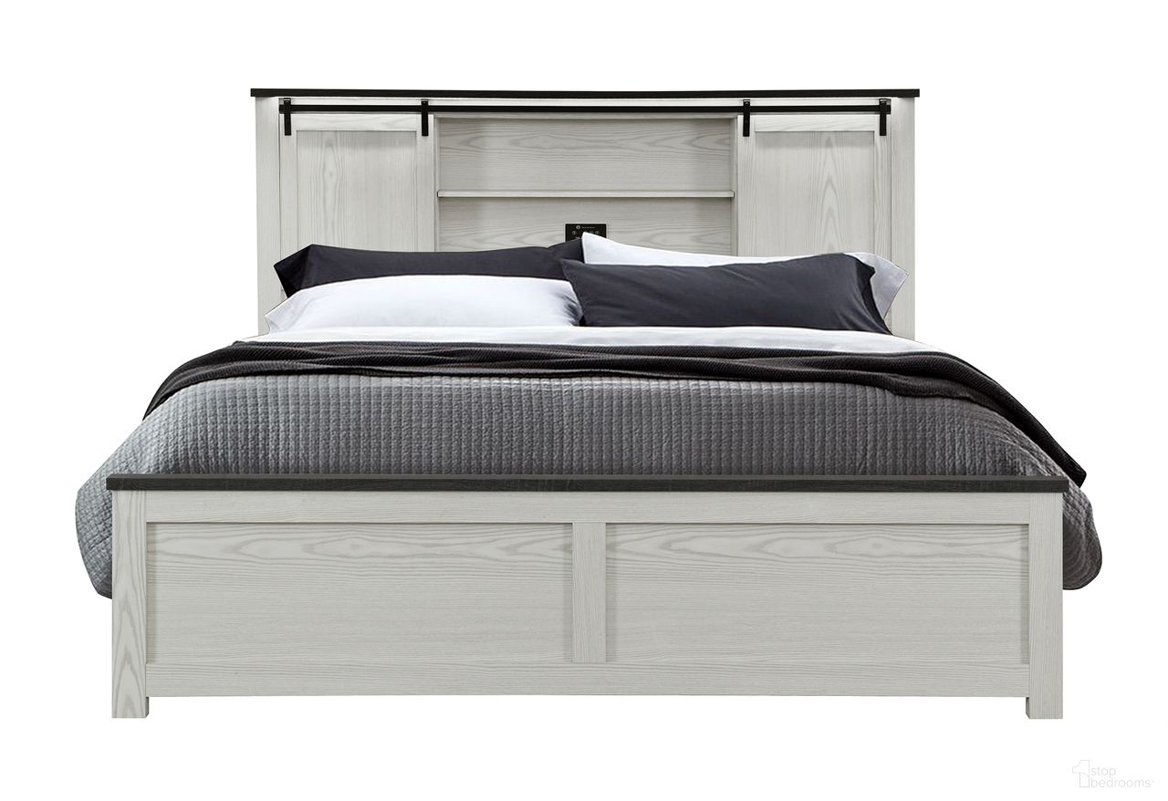 The appearance of Ava King Bed In Beige designed by Global Furniture USA in the modern / contemporary interior design. This beige piece of furniture was selected by 1StopBedrooms from Ava Collection to add a touch of cosiness and style into your home. Sku: AVA-BEIGE-QB/KB-SR;AVA-BEIGE-KB HB/FB. Bed Type: Storage Bed. Bed Size: King. Material: Leather Like Vinyl.